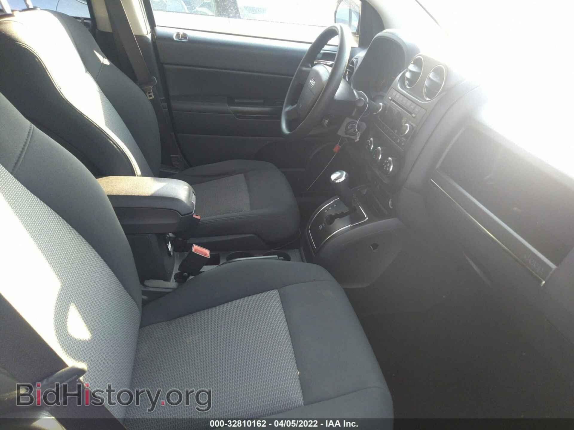 2010 JEEP COMPASS - VIN: 1J4NF4FB4AD503491 - Фото 5