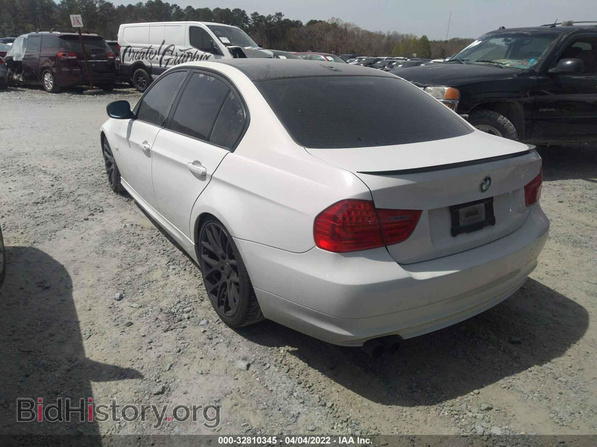 2011 BMW 3 SERIES - VIN: WBAPH7C52BE681613 - Фото 3