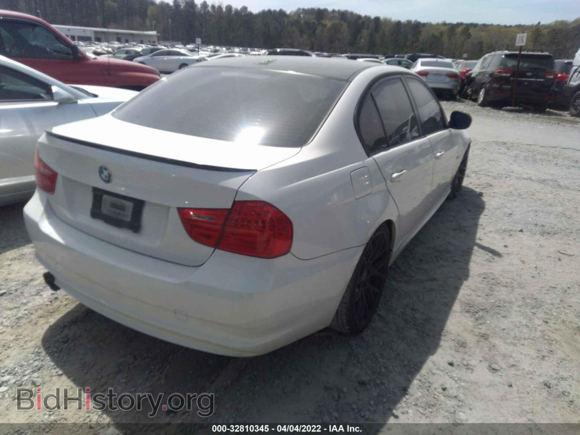 2011 BMW 3 SERIES - VIN: WBAPH7C52BE681613 - Фото 4