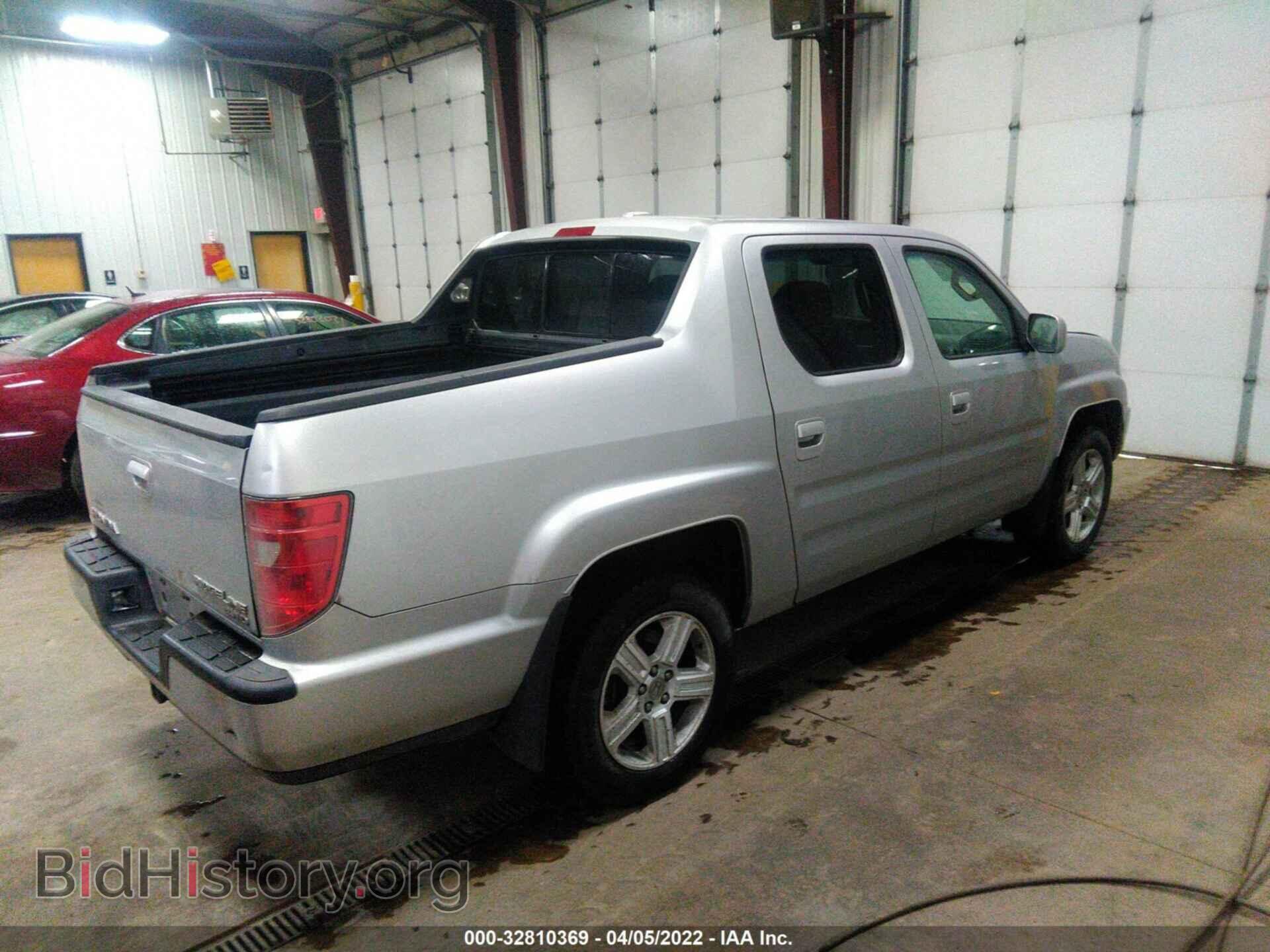2011 HONDA RIDGELINE - VIN: 5FPYK1F51BB004768 - Фото 4
