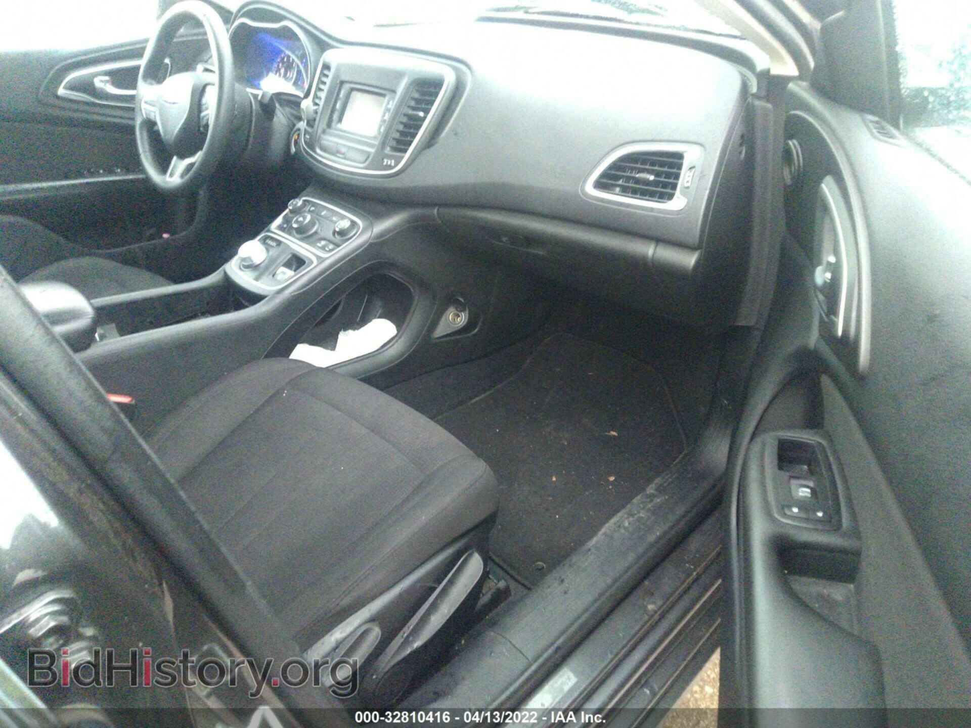 2015 CHRYSLER 200 - VIN: 1C3CCCAB1FN526241 - Фото 5
