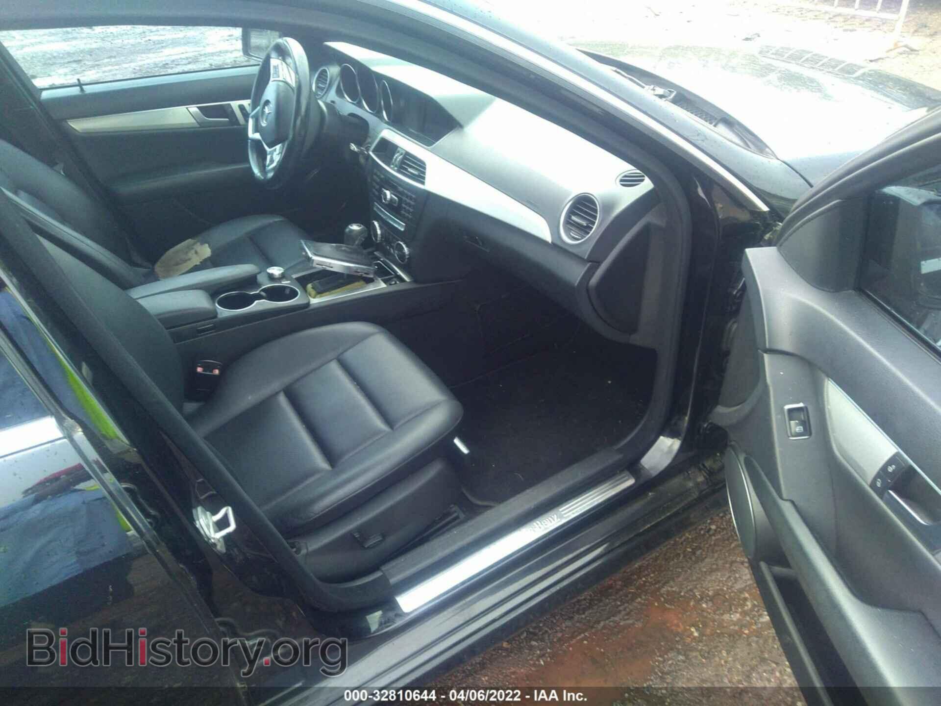 2013 MERCEDES-BENZ C-CLASS - VIN: WDDGF4HB7DR270327 - Фото 5