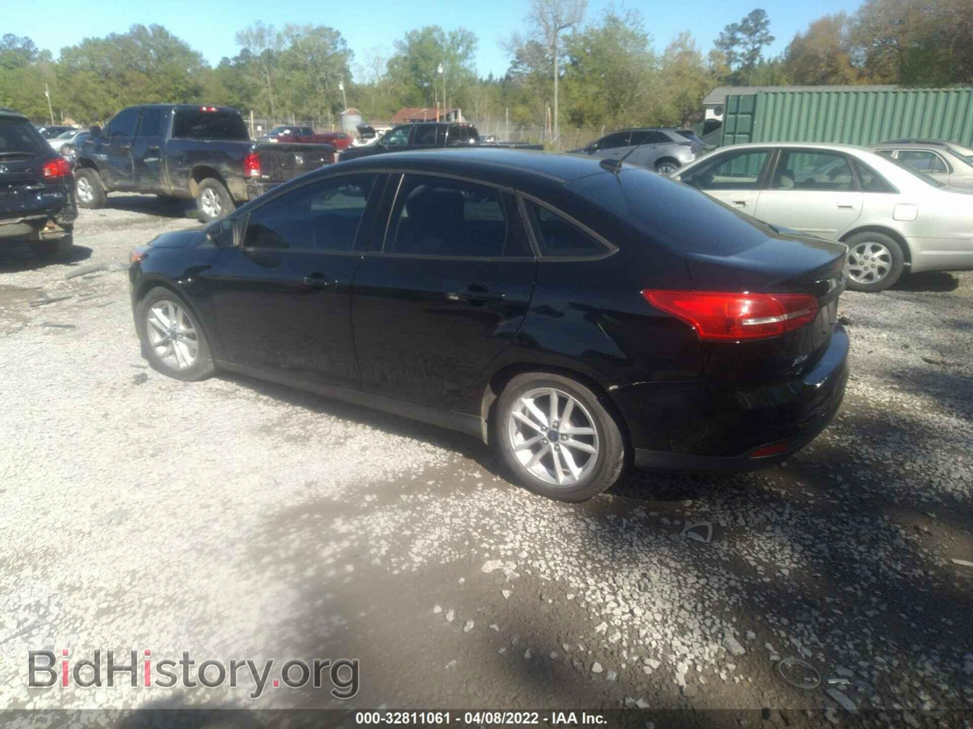 2016 FORD FOCUS - VIN: 1FADP3F26GL234777 - Фото 3