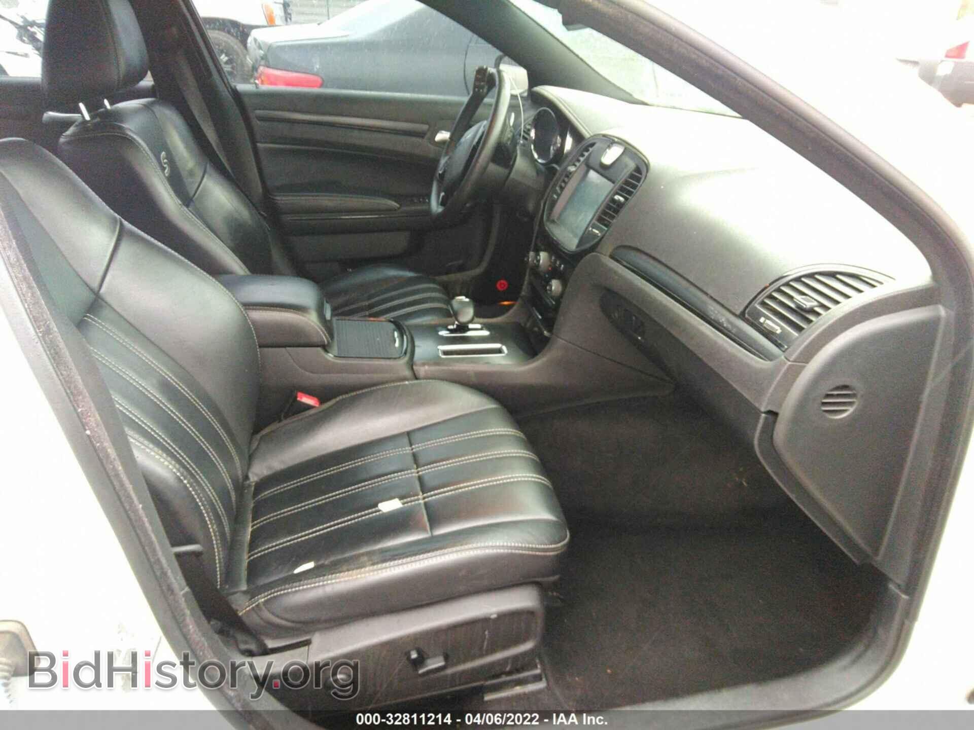 2014 CHRYSLER 300 - VIN: 2C3CCABG1EH344254 - Photo 5