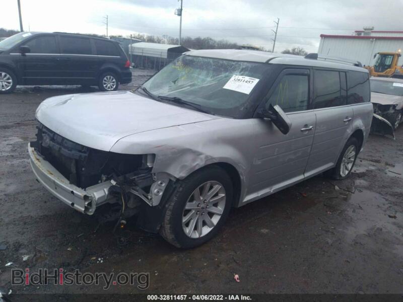 2011 Ford FLEX (VIN 2FMHK6CC4BBD36978) — фото 2 из 12