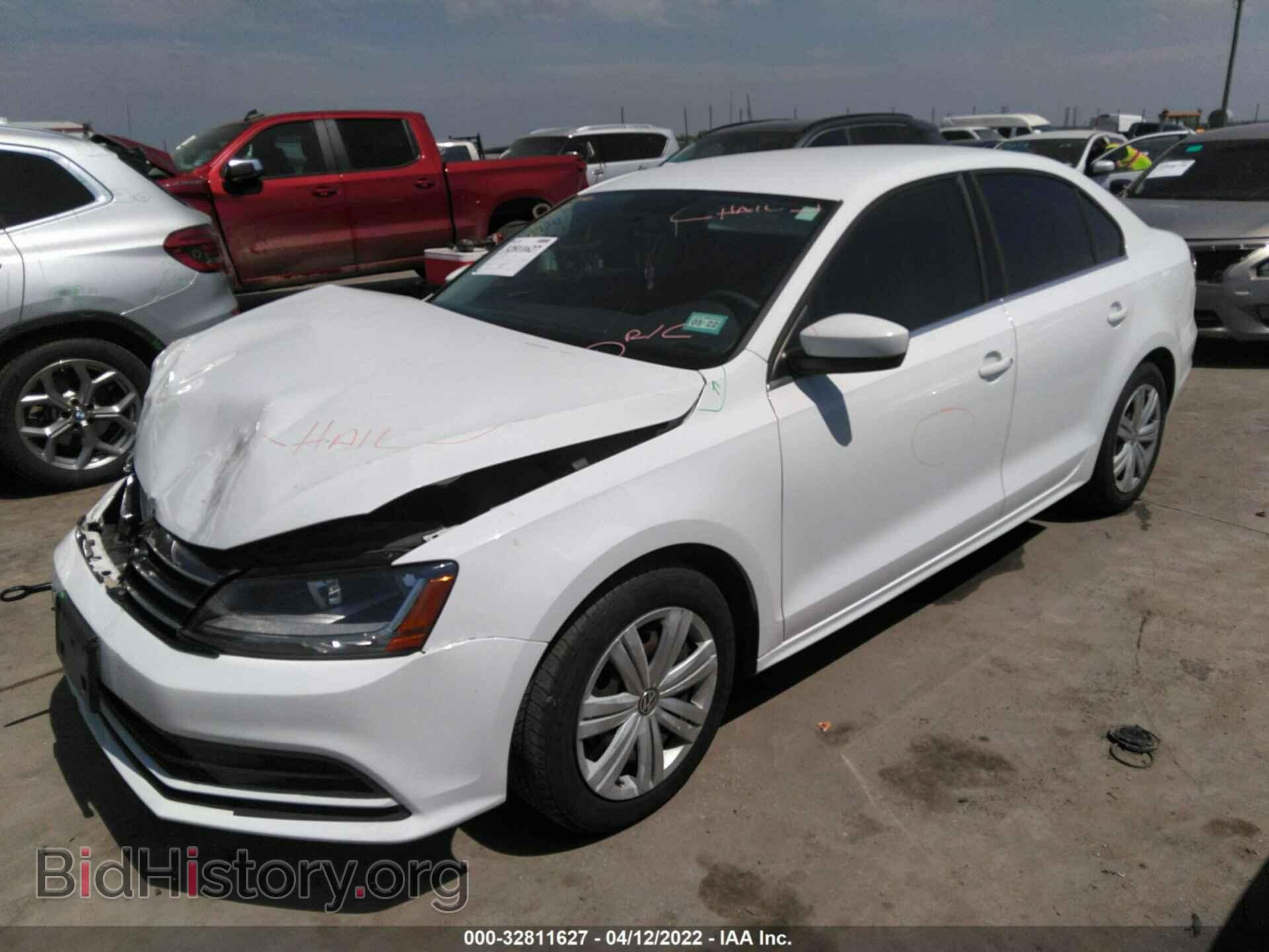 2017 VOLKSWAGEN JETTA - VIN: 3VW2B7AJ5HM214619 - Фото 2