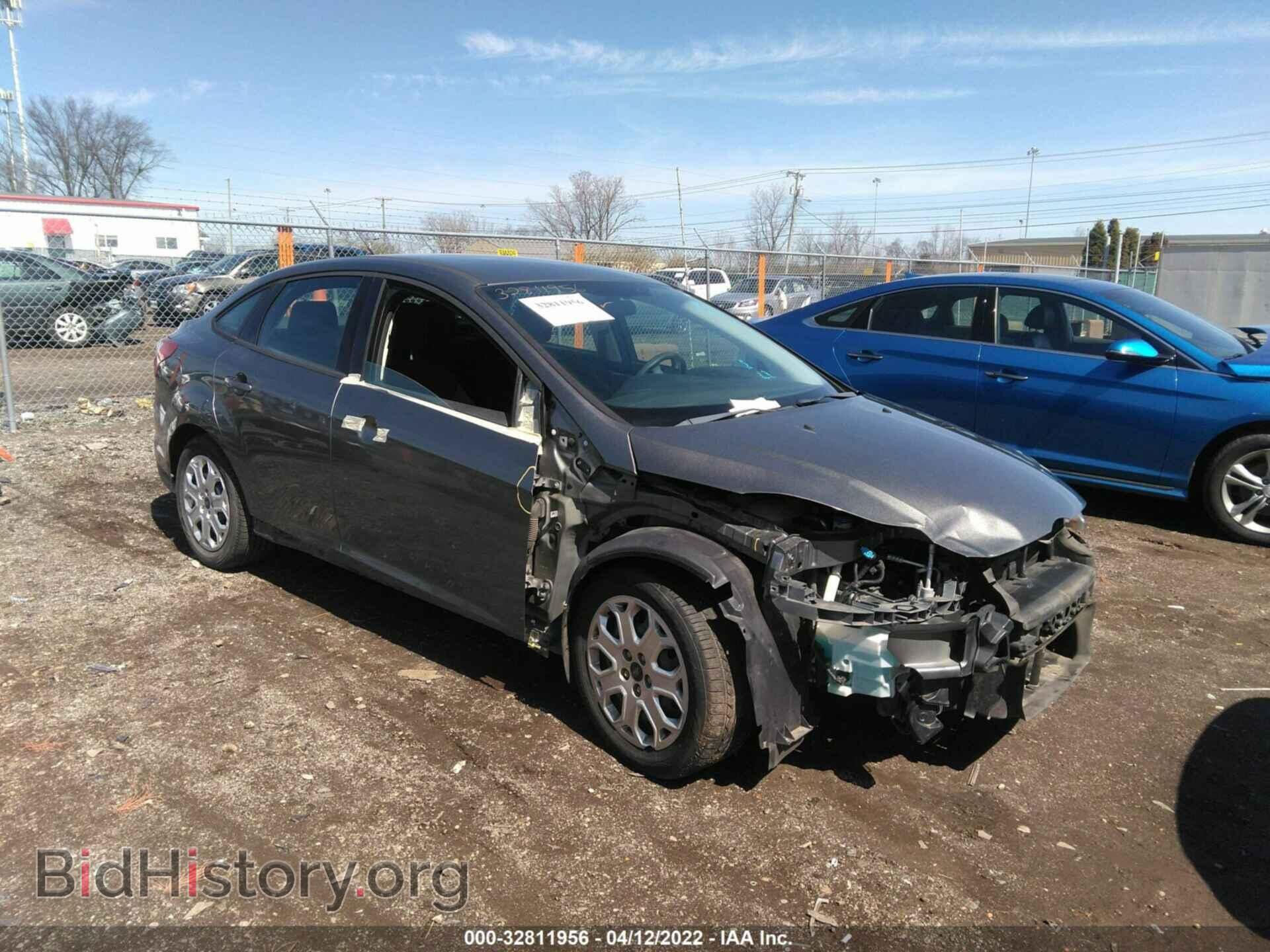 Photo 1FAHP3F23CL319698 - FORD FOCUS 2012