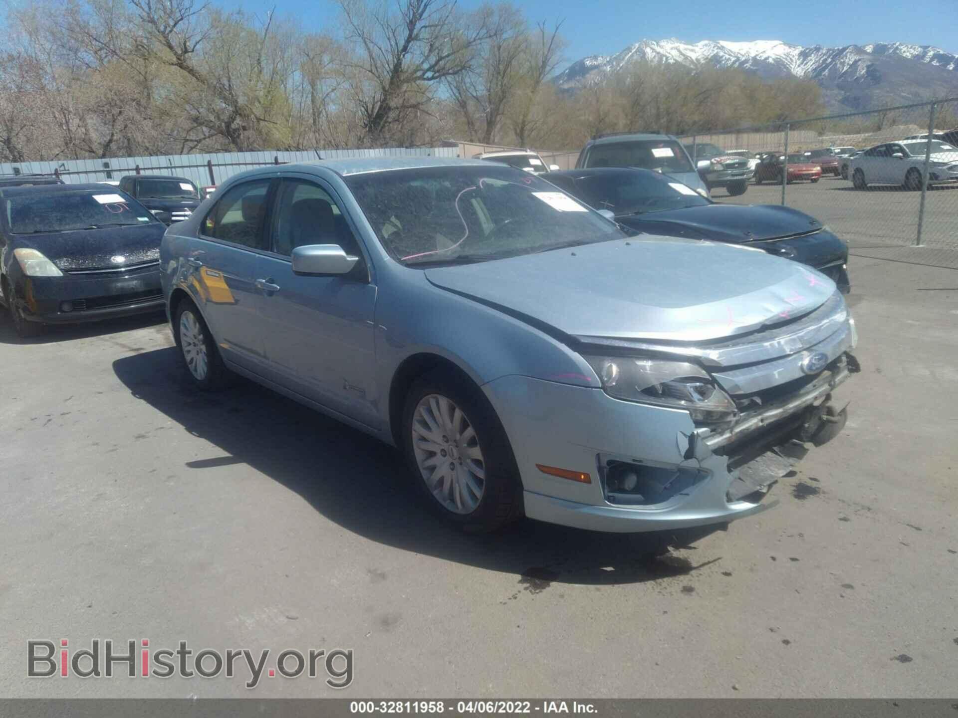 Photo 3FADP0L32BR264655 - FORD FUSION 2011