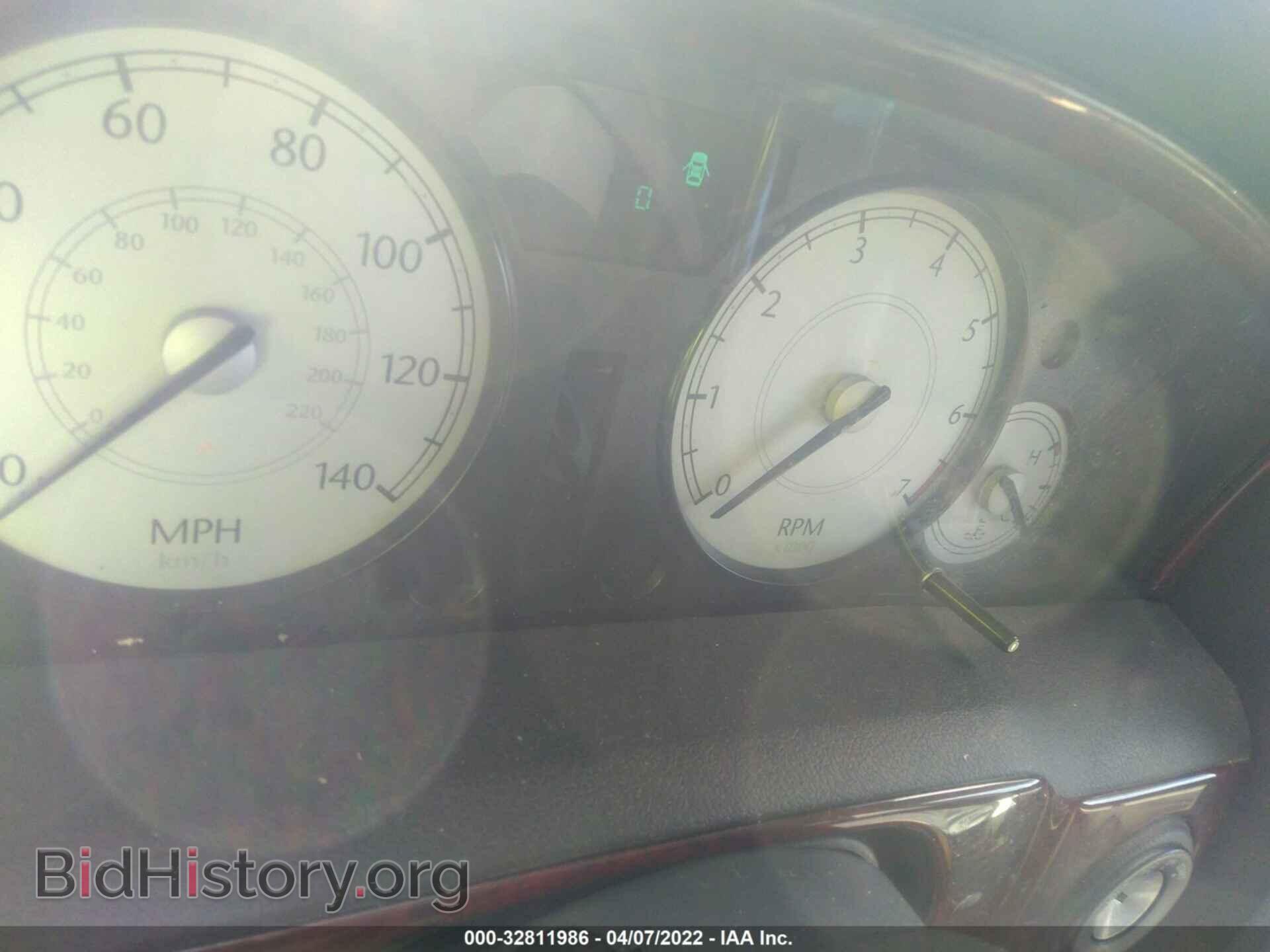 2006 CHRYSLER 300 - VIN: 2C3KA43R96H156411 - Фото 7