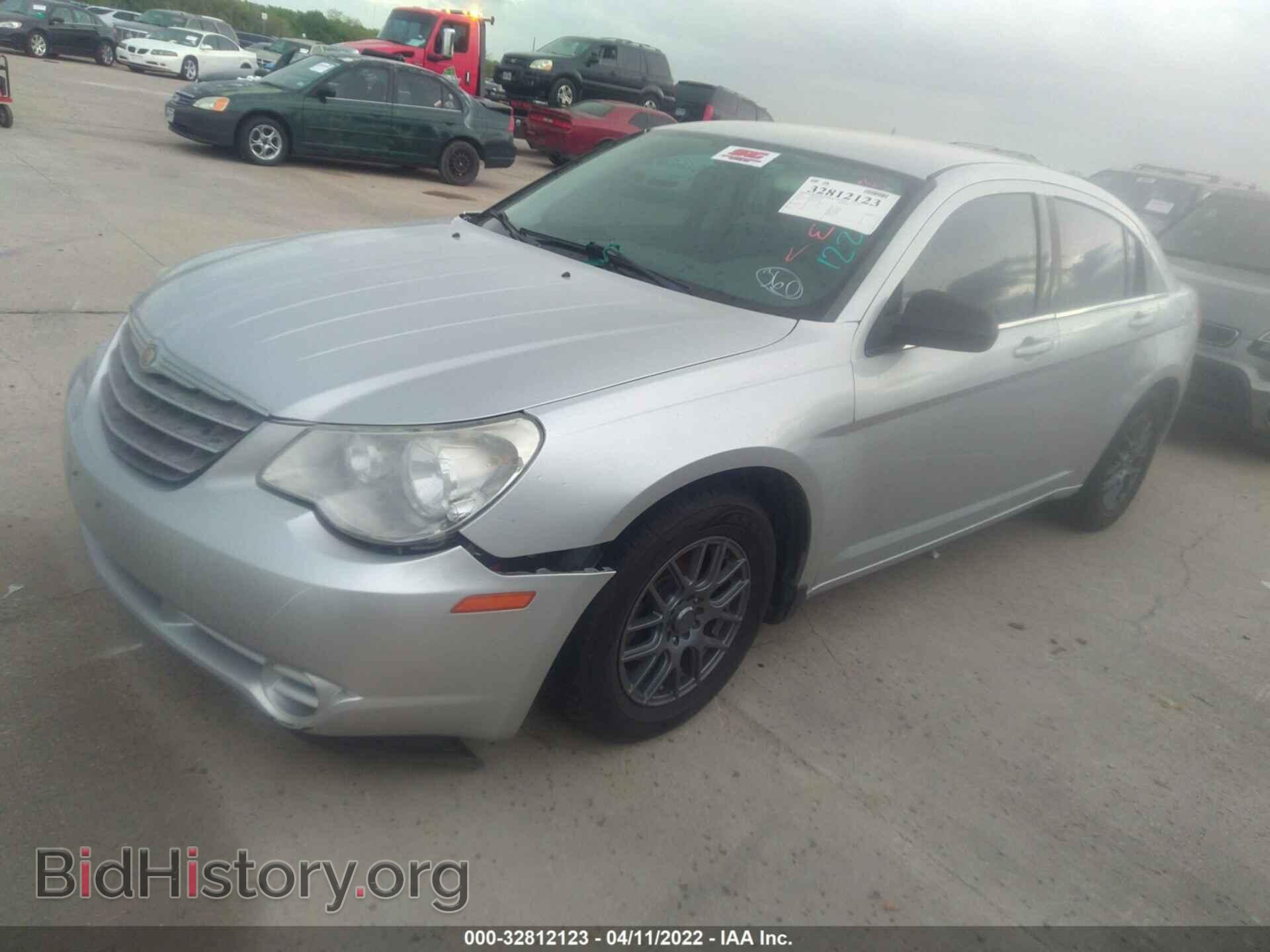 2008 CHRYSLER SEBRING - VIN: 1C3LC46K38N122178 - Фото 2