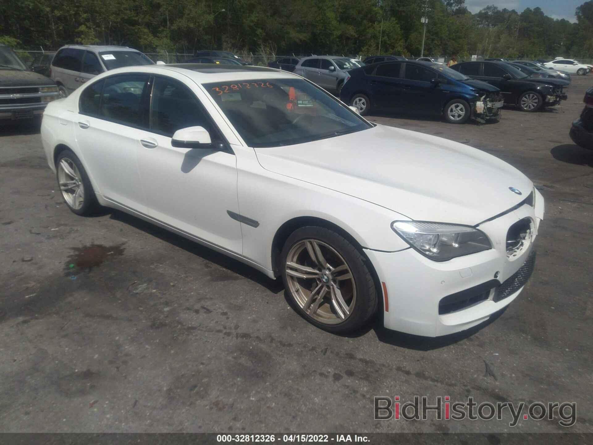 Photo WBAYA6C55DD143953 - BMW 7 SERIES 2013