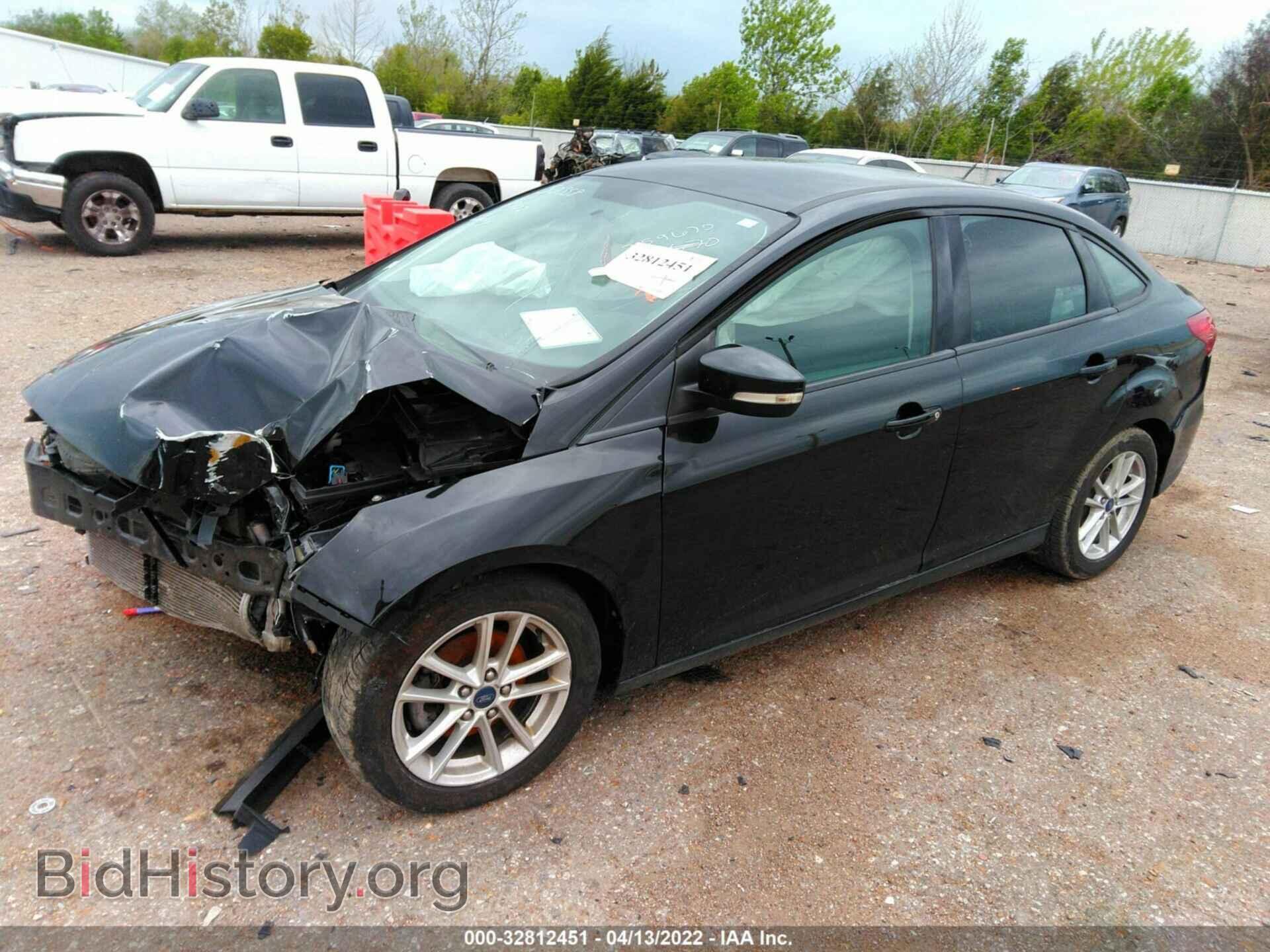2016 FORD FOCUS - VIN: 1FADP3F2XGL359670 - Фото 2