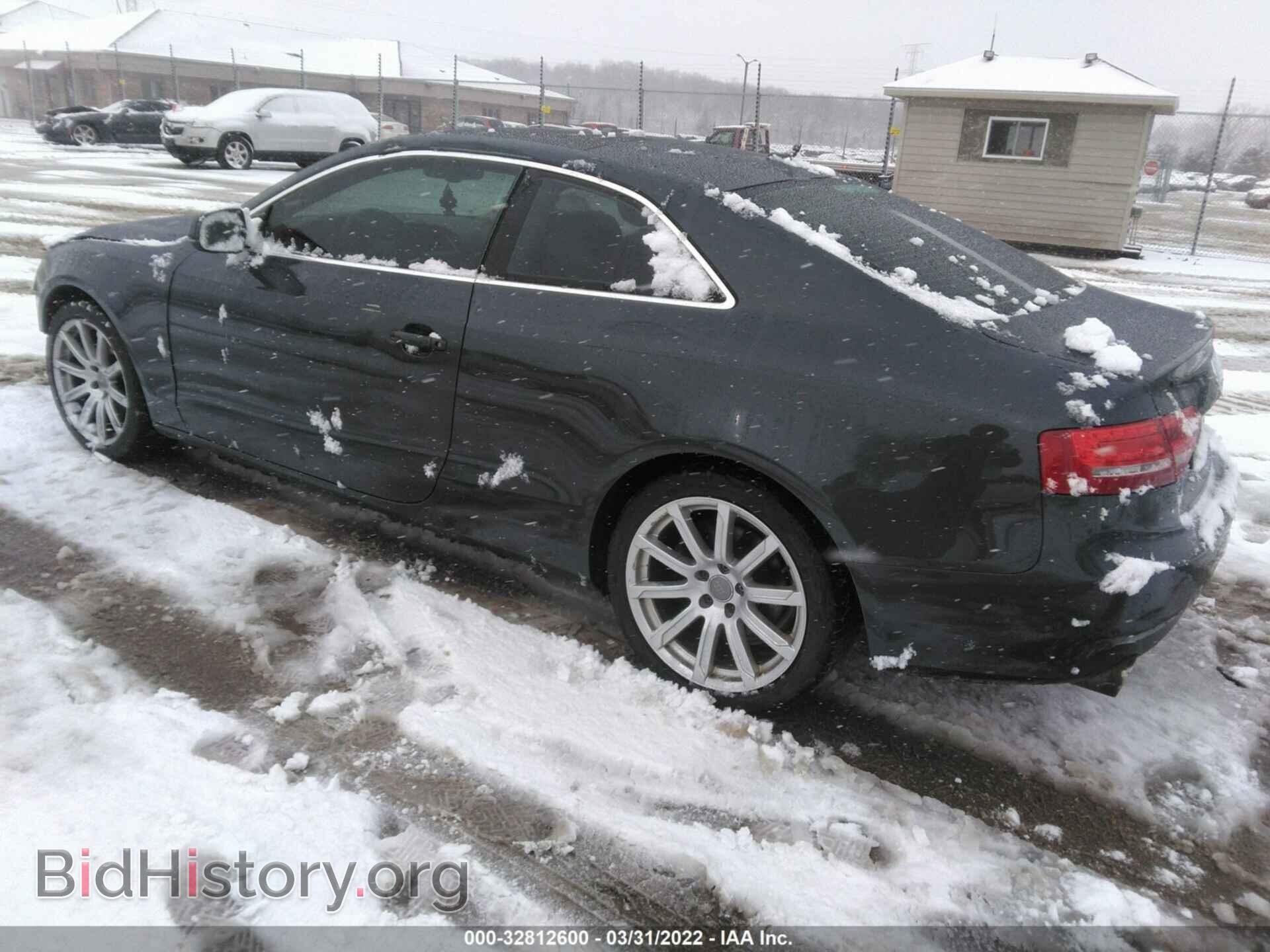 2011 AUDI A5 - VIN: WAU3FAFR3BA068259 - Фото 3