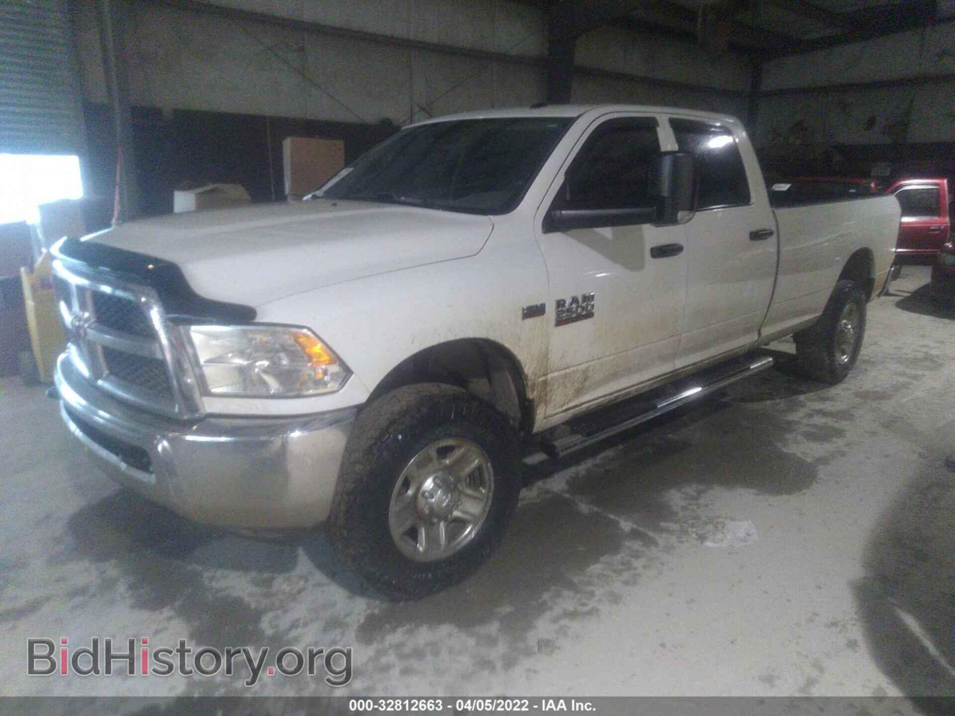 2016 RAM 2500 - VIN: 3C6TR5HTXGG307526 - Фото 2