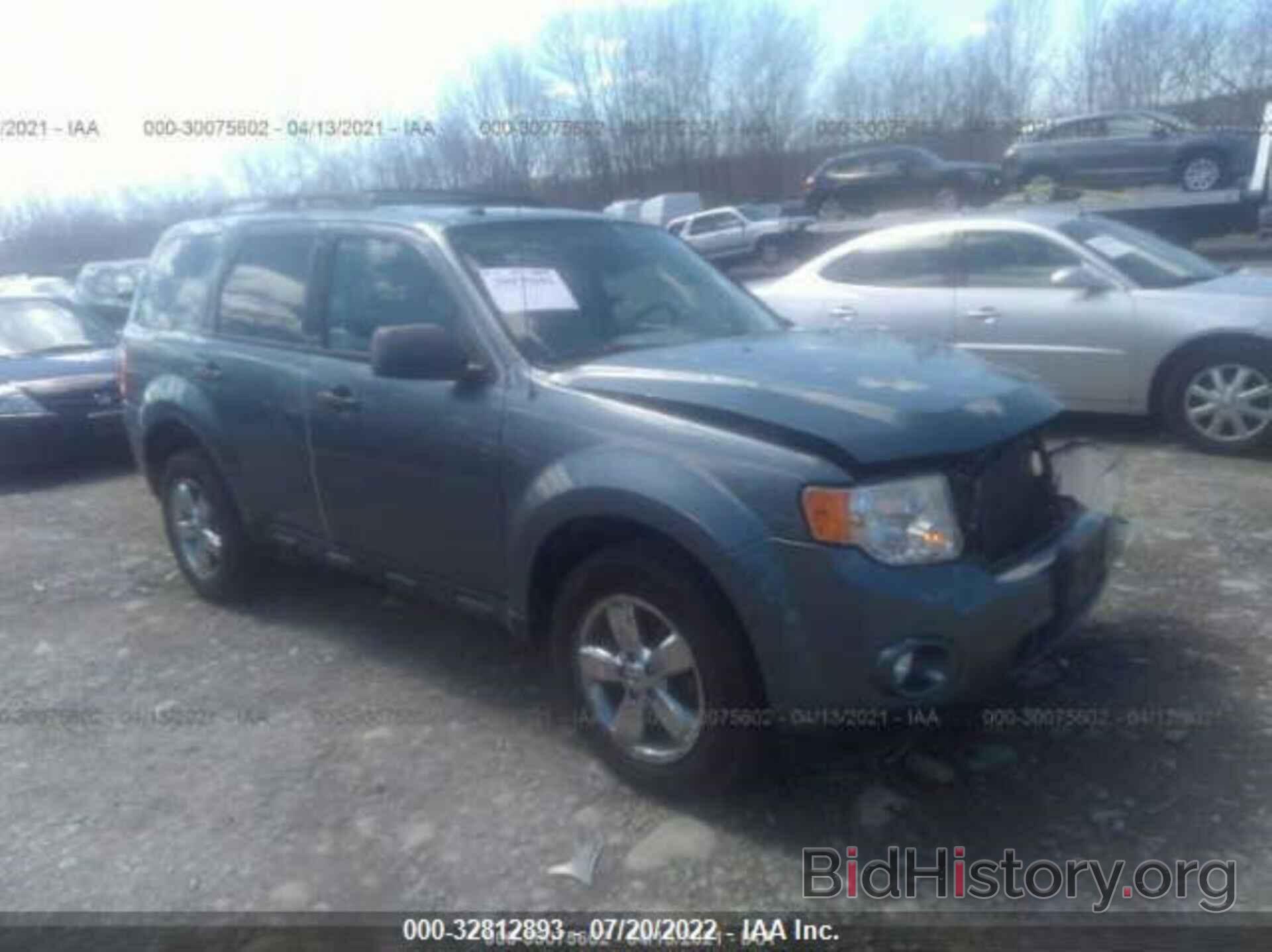 Photo 1FMCU9DG4AKA52388 - FORD ESCAPE 2010