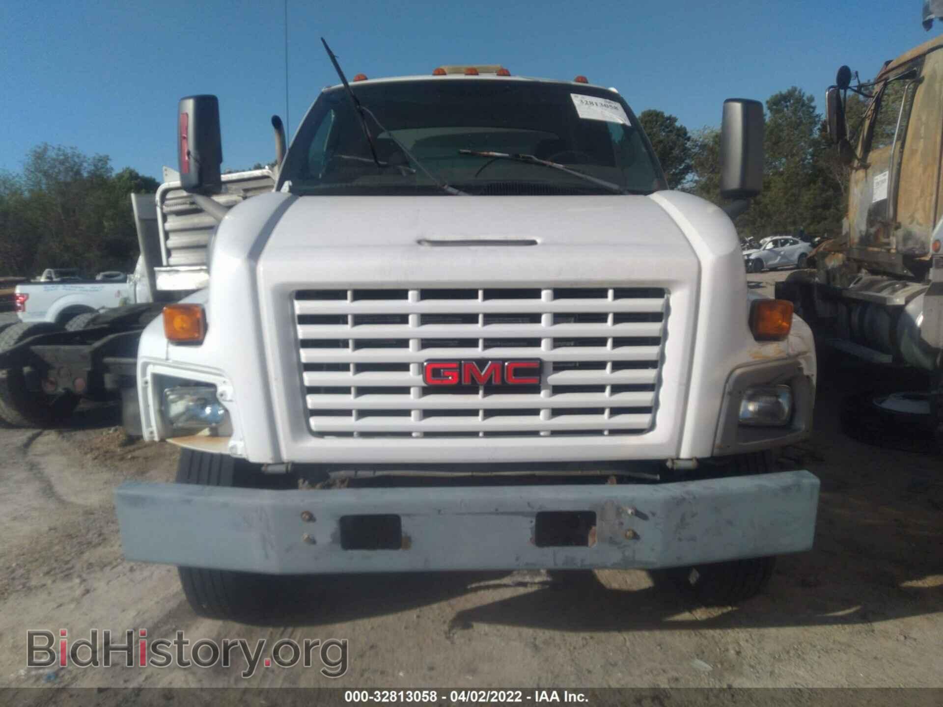 2006 GMC TC6500 - VIN: 1GDJ6C1336F426456 - Фото 12