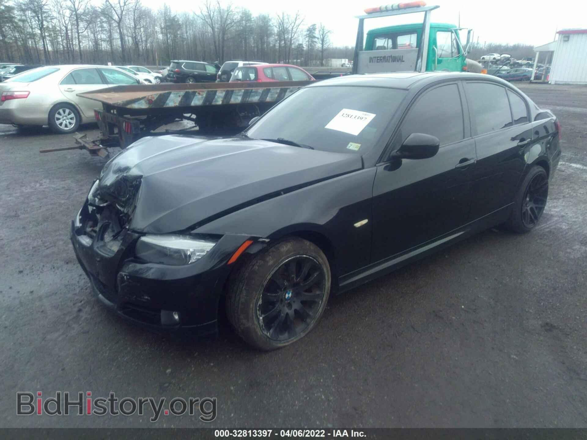 2011 BMW 3 SERIES - VIN: WBAPH7C55BE677667 - Фото 2