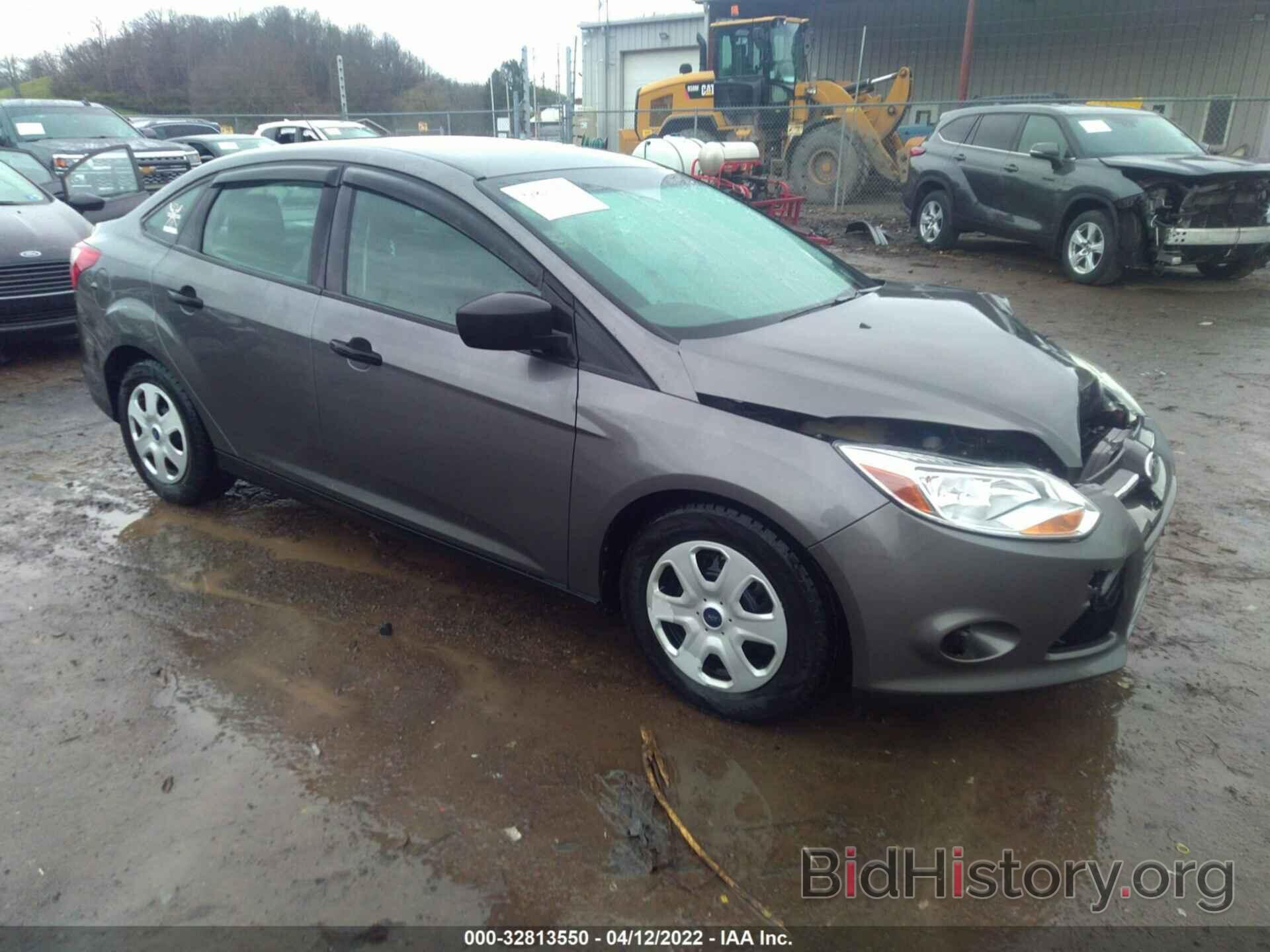 Photo 1FADP3E24DL242390 - FORD FOCUS 2013