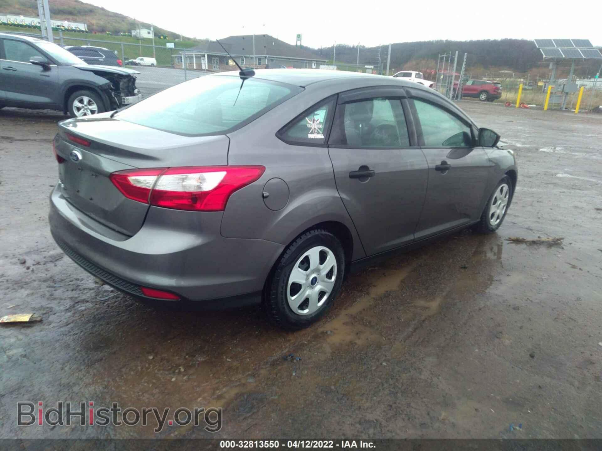 2013 FORD FOCUS - VIN: 1FADP3E24DL242390 - Фото 4