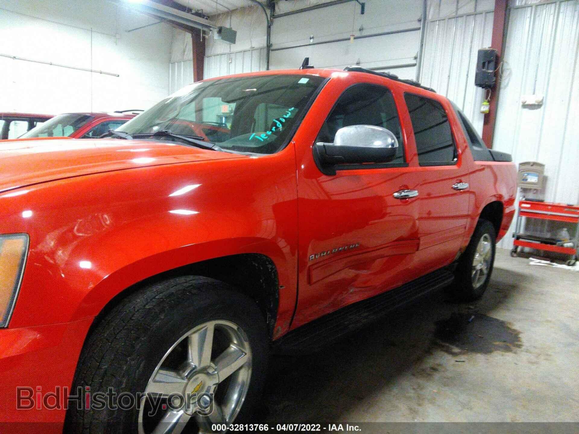 2011 CHEVROLET AVALANCHE - VIN: 3GNTKEE33BG281403 - Фото 6