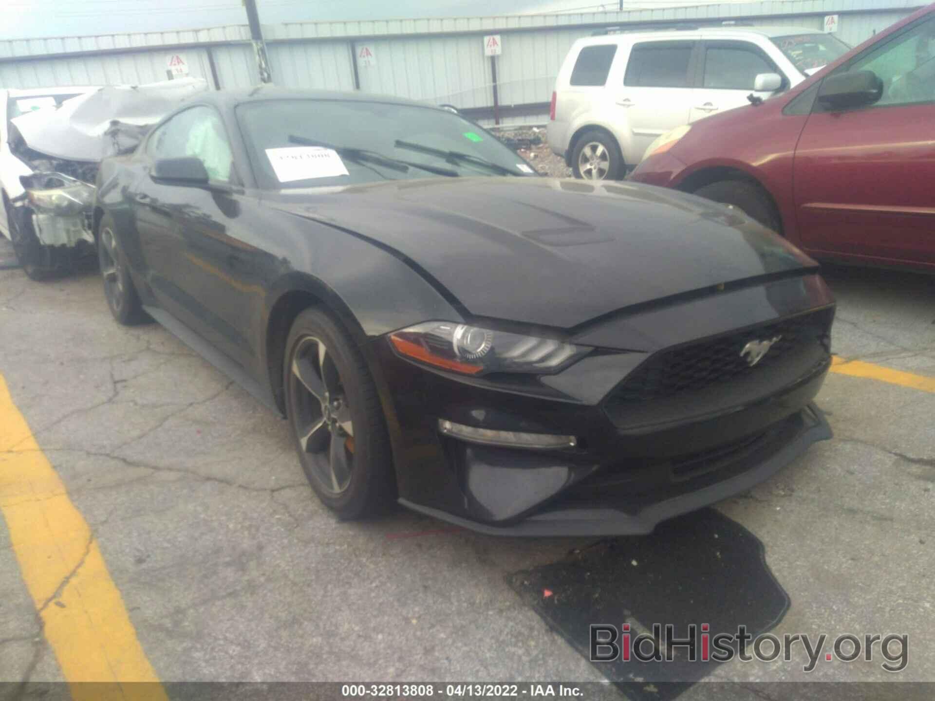 Photo 1FA6P8TH3J5112890 - FORD MUSTANG 2018