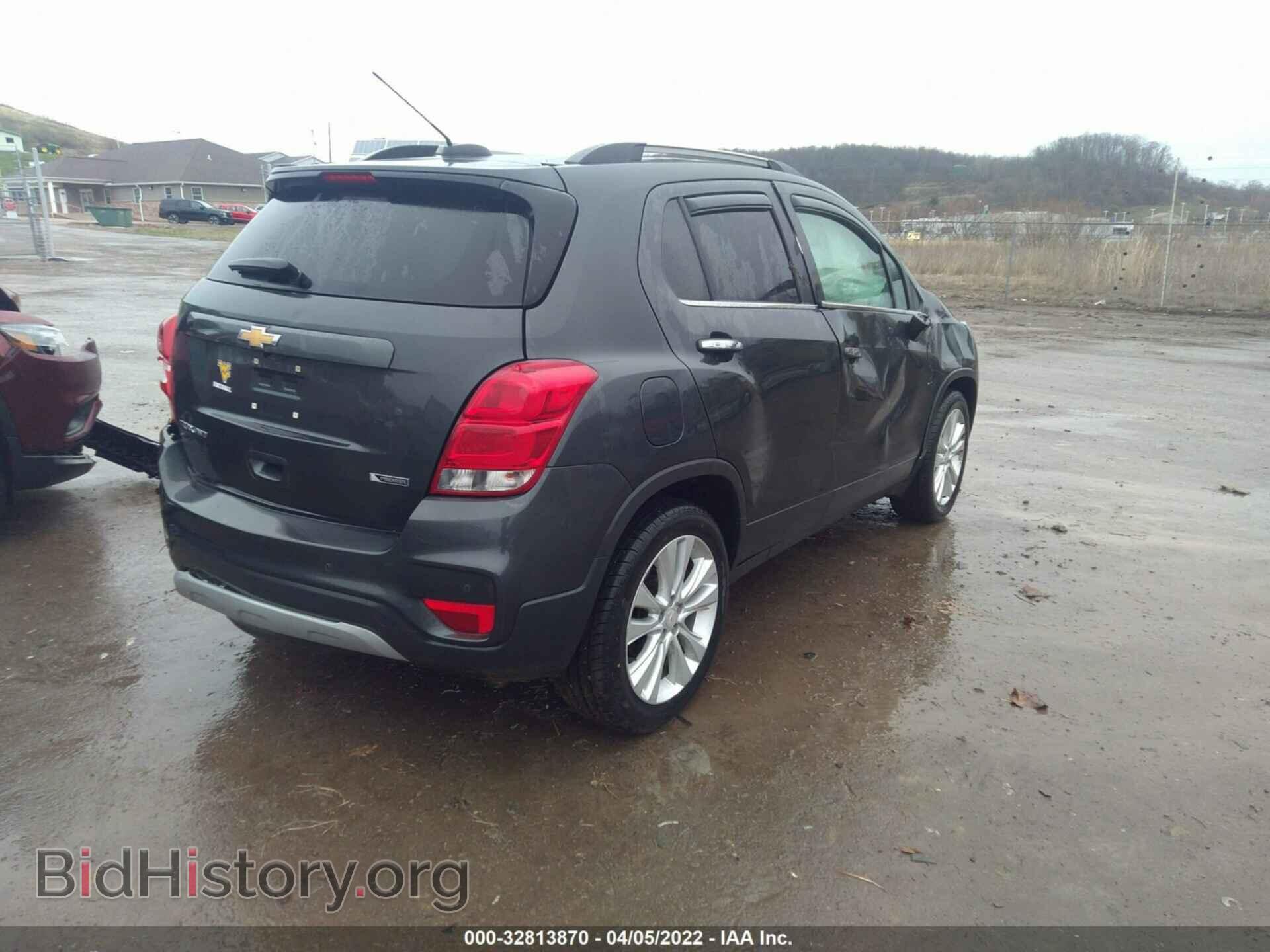 2017 CHEVROLET TRAX - VIN: 3GNCJRSB4HL257097 - Фото 4