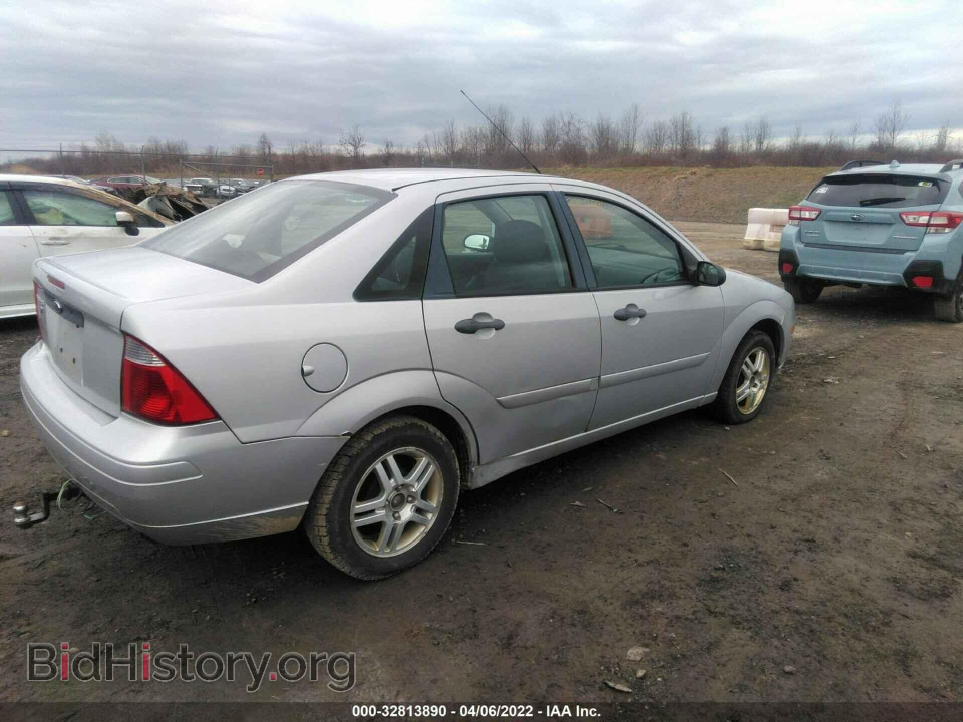 2007 FORD FOCUS - VIN: 1FAFP34N57W101156 - Фото 4