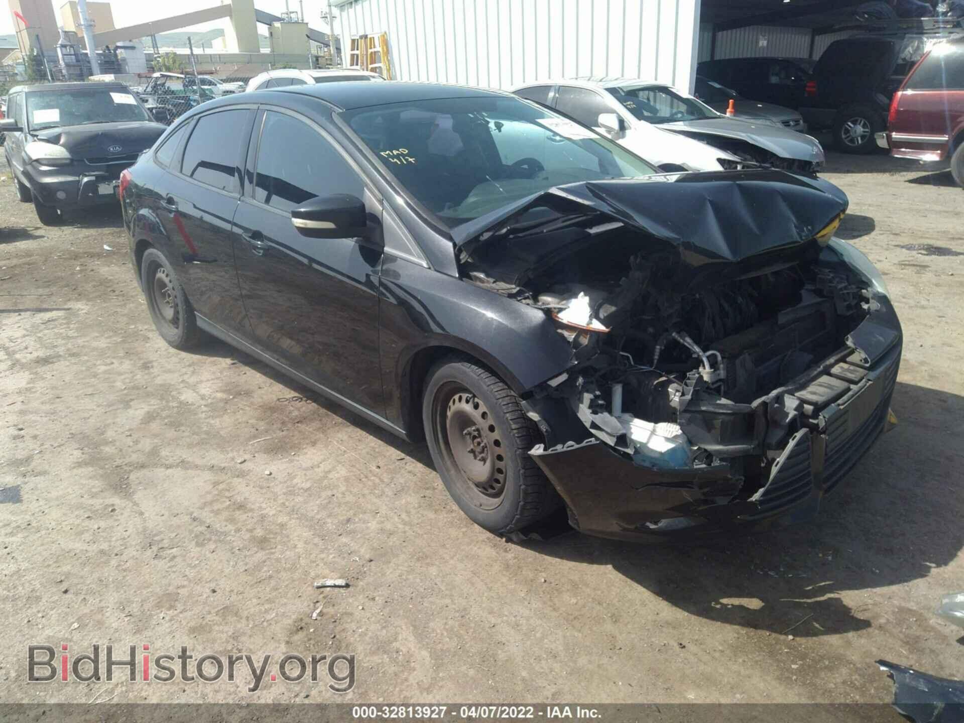Photo 1FADP3F2XEL199464 - FORD FOCUS 2014