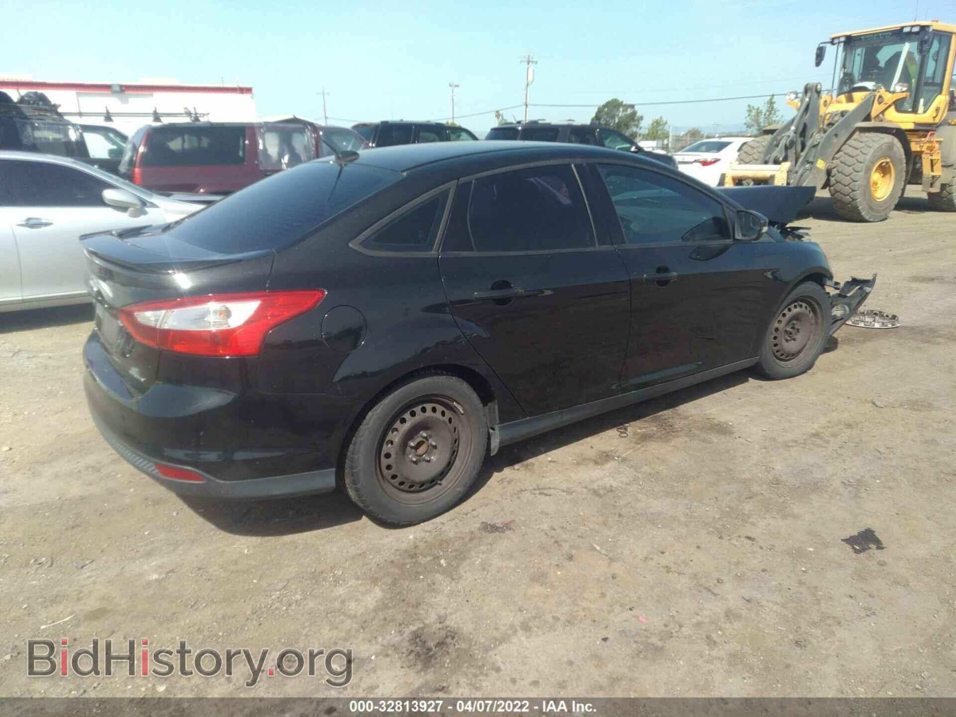 2014 FORD FOCUS - VIN: 1FADP3F2XEL199464 - Photo 4