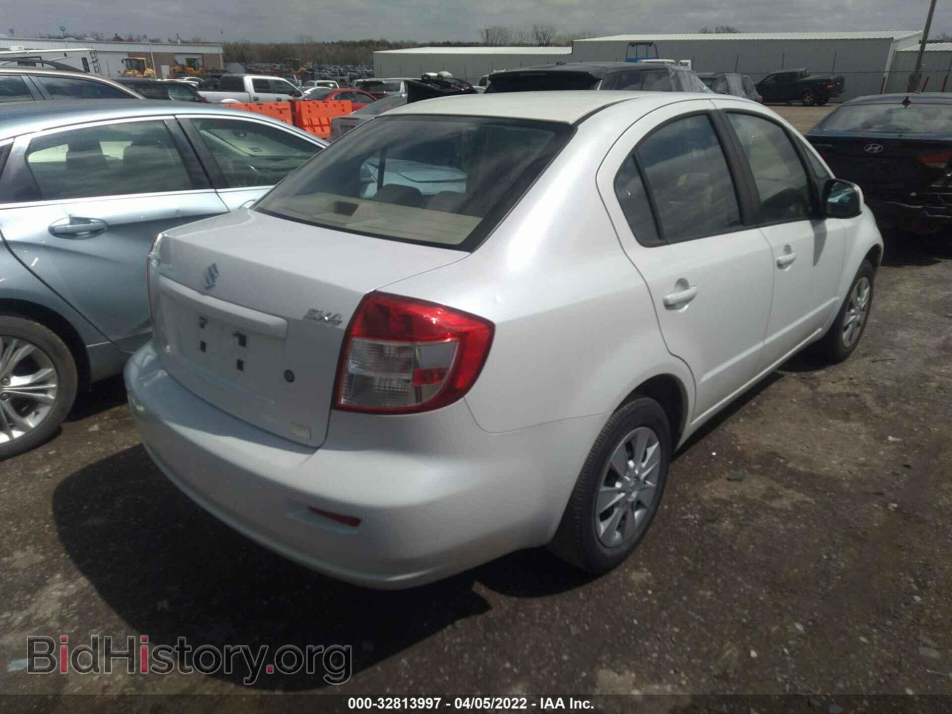 2010 SUZUKI SX4 - VIN: JS2YC5A23A6301471 - Фото 4