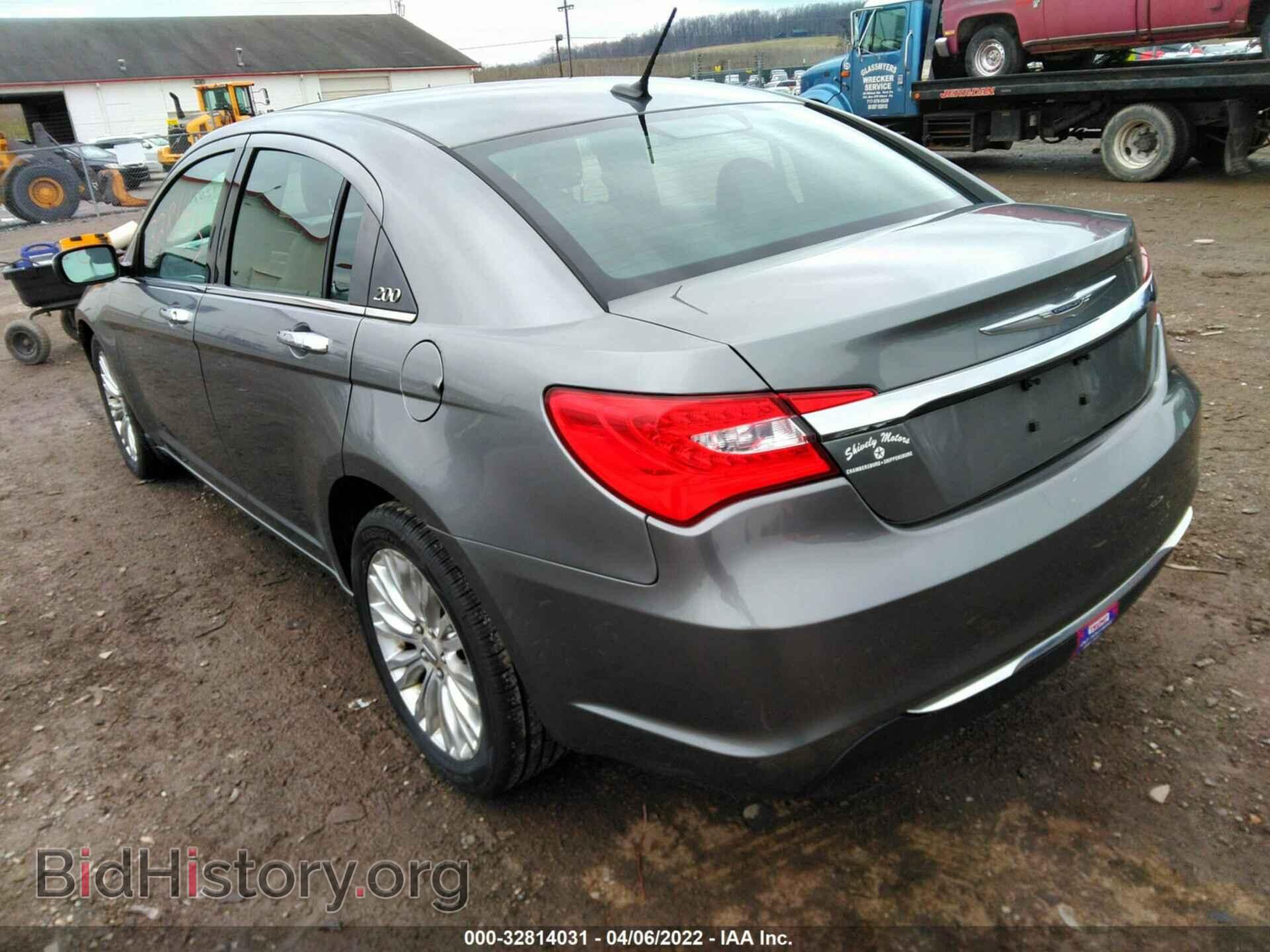 2011 CHRYSLER 200 - VIN: 1C3BC2FG0BN581526 - Фото 3