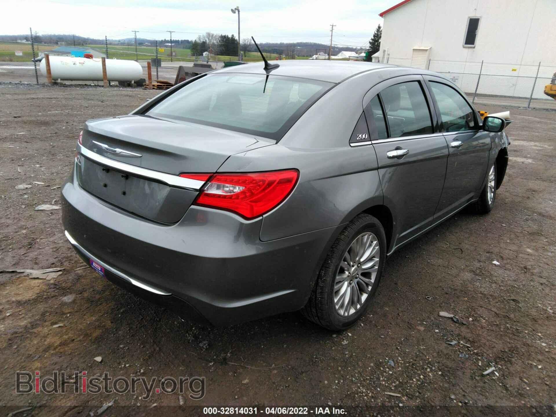 2011 CHRYSLER 200 - VIN: 1C3BC2FG0BN581526 - Фото 4