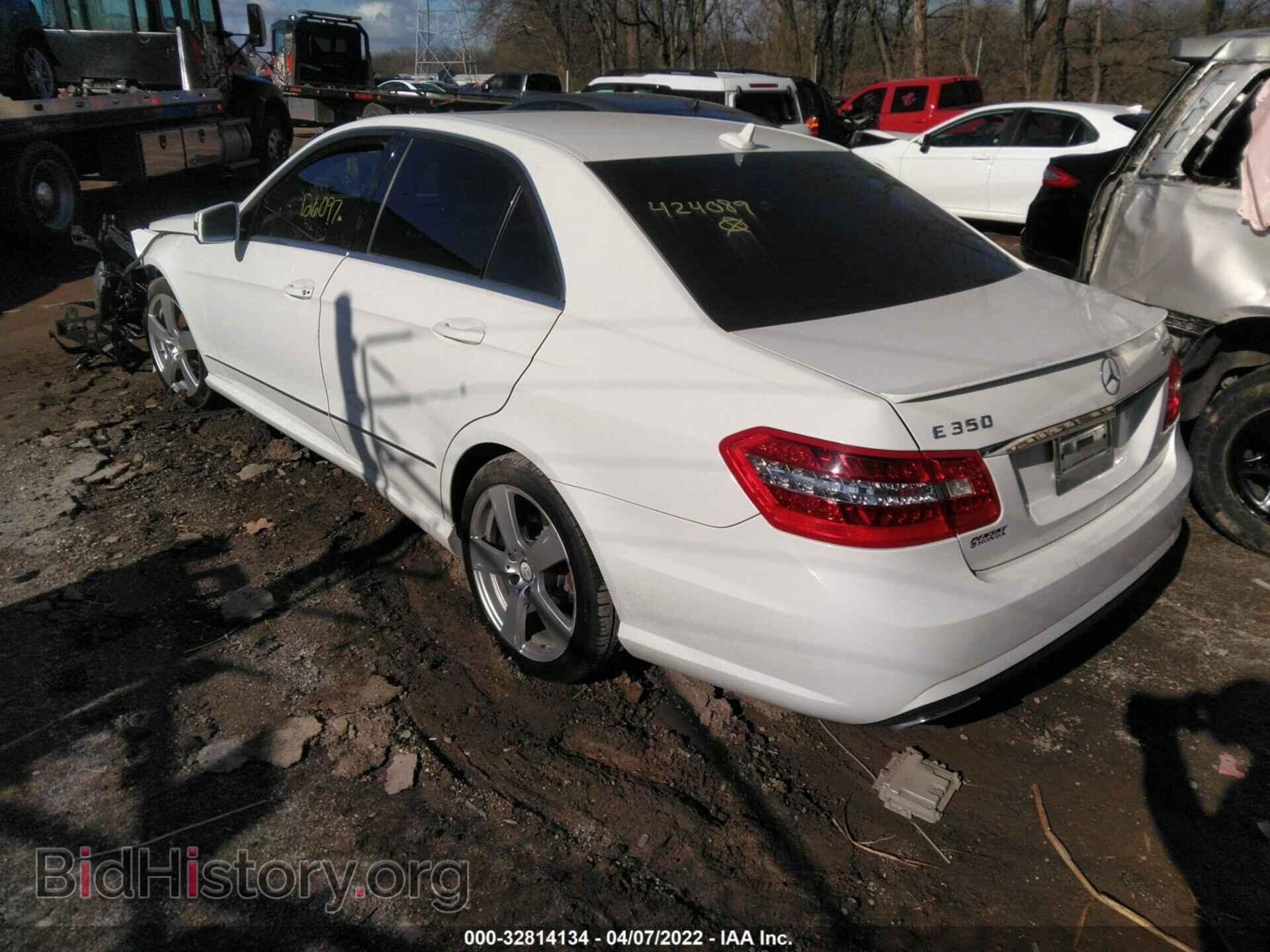 2011 MERCEDES-BENZ E-CLASS - VIN: WDDHF8HB0BA424089 - Фото 3