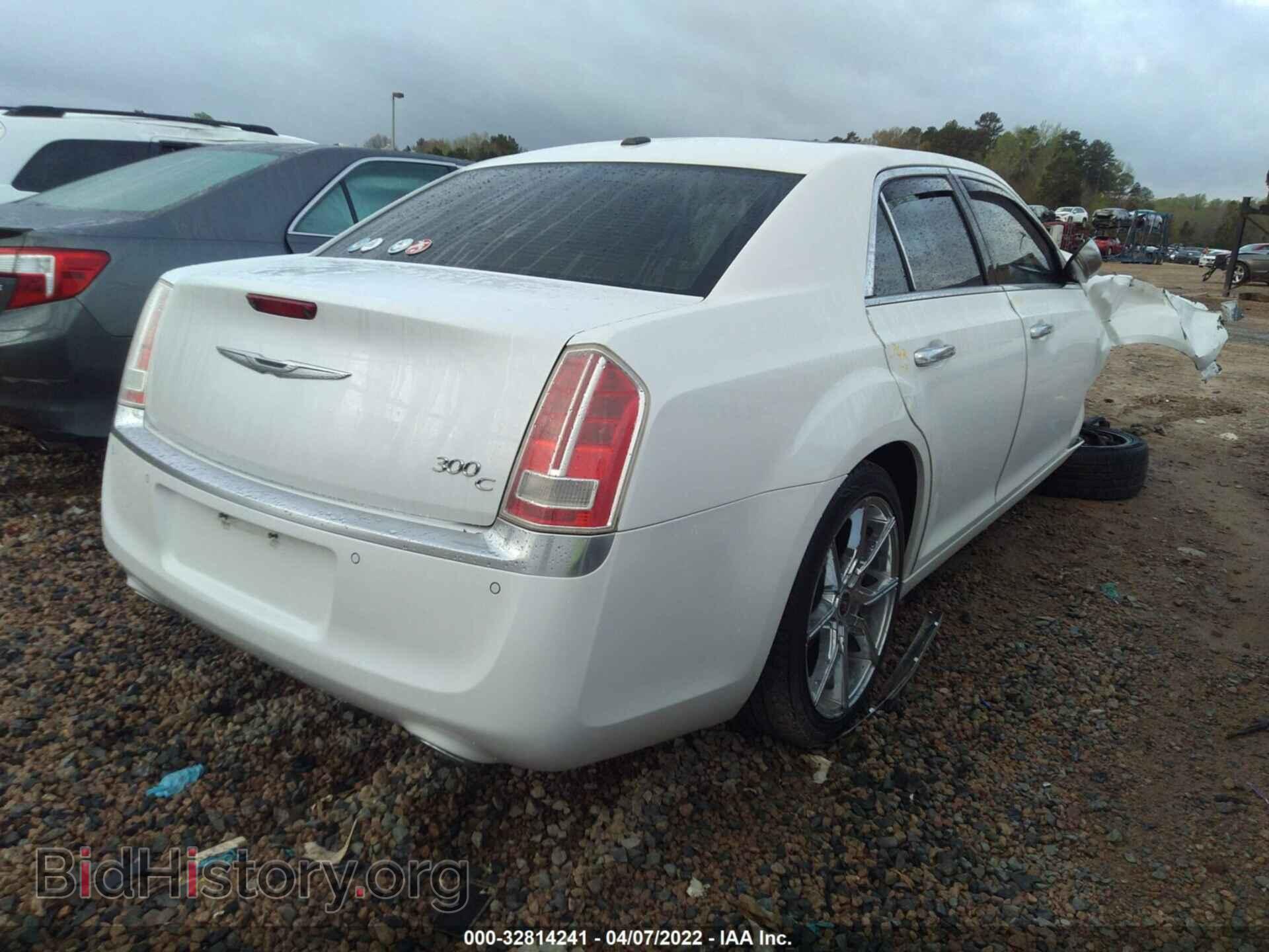 2012 CHRYSLER 300 - VIN: 2C3CCAPT4CH256379 - Фото 4
