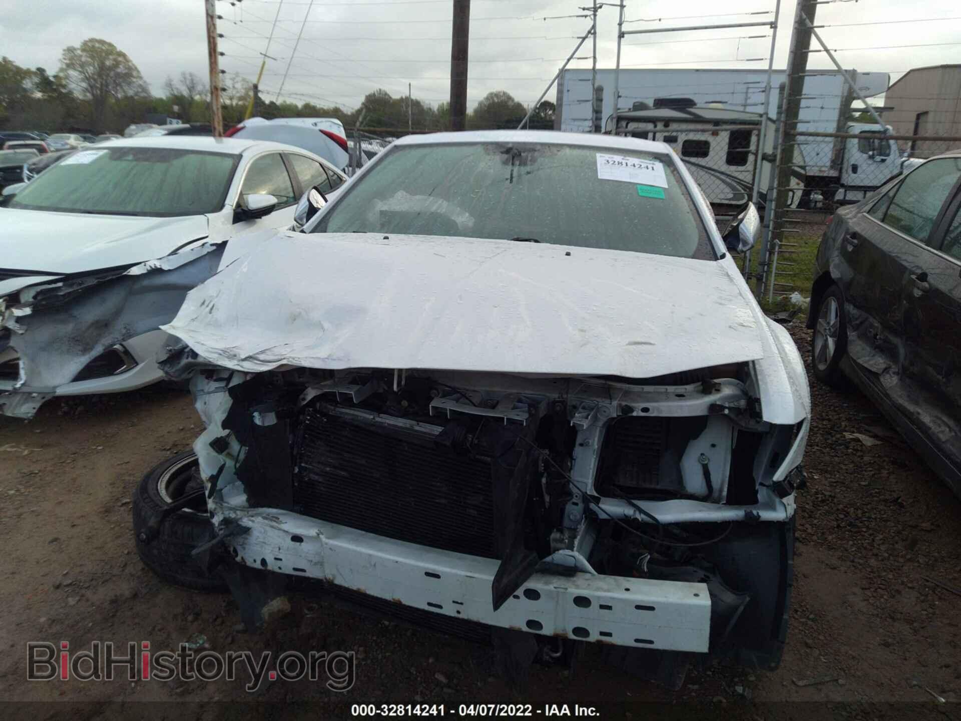 2012 CHRYSLER 300 - VIN: 2C3CCAPT4CH256379 - Фото 6