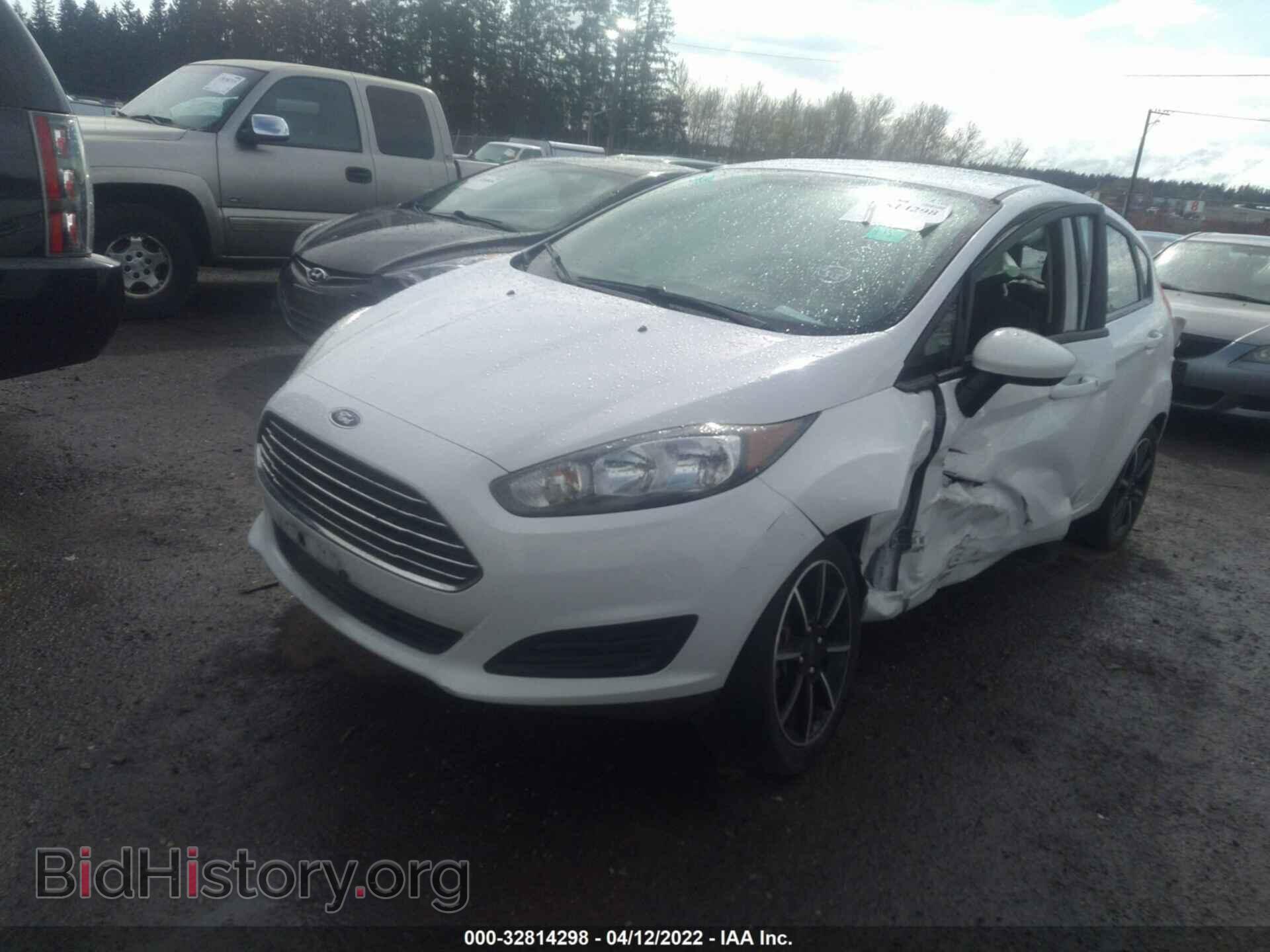 2018 FORD FIESTA - VIN: 3FADP4EJ8JM135396 - Фото 2