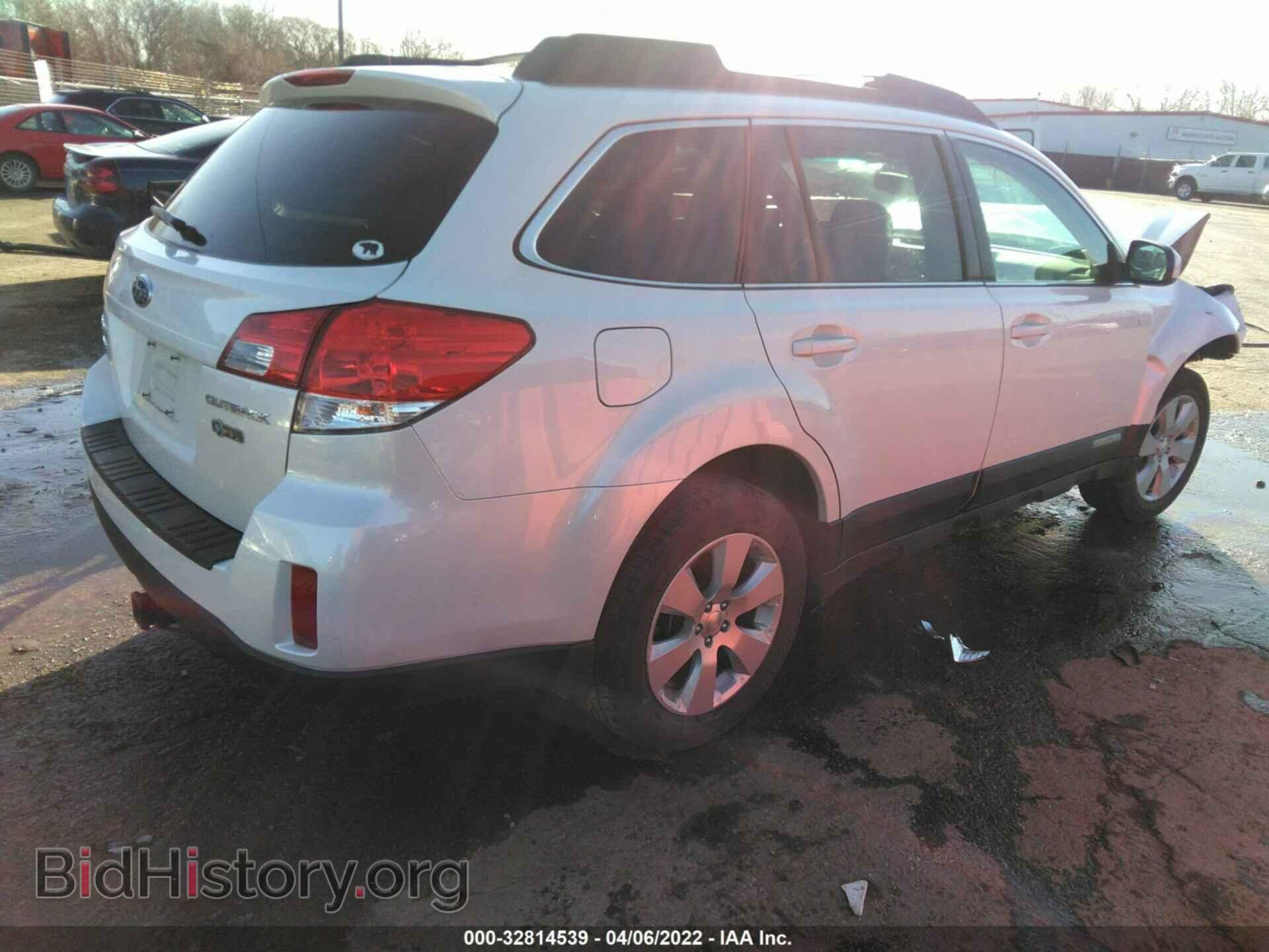 2012 SUBARU OUTBACK - VIN: 4S4BRCCC6C3257295 - Фото 4