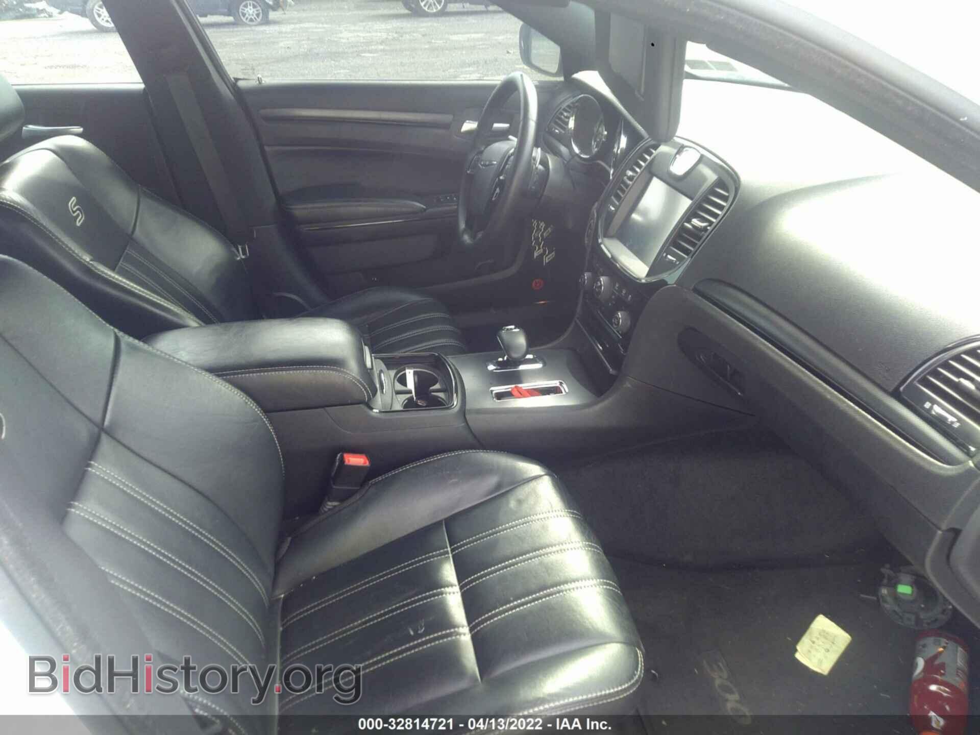 2013 CHRYSLER 300 - VIN: 2C3CCABGXDH657981 - Фото 5
