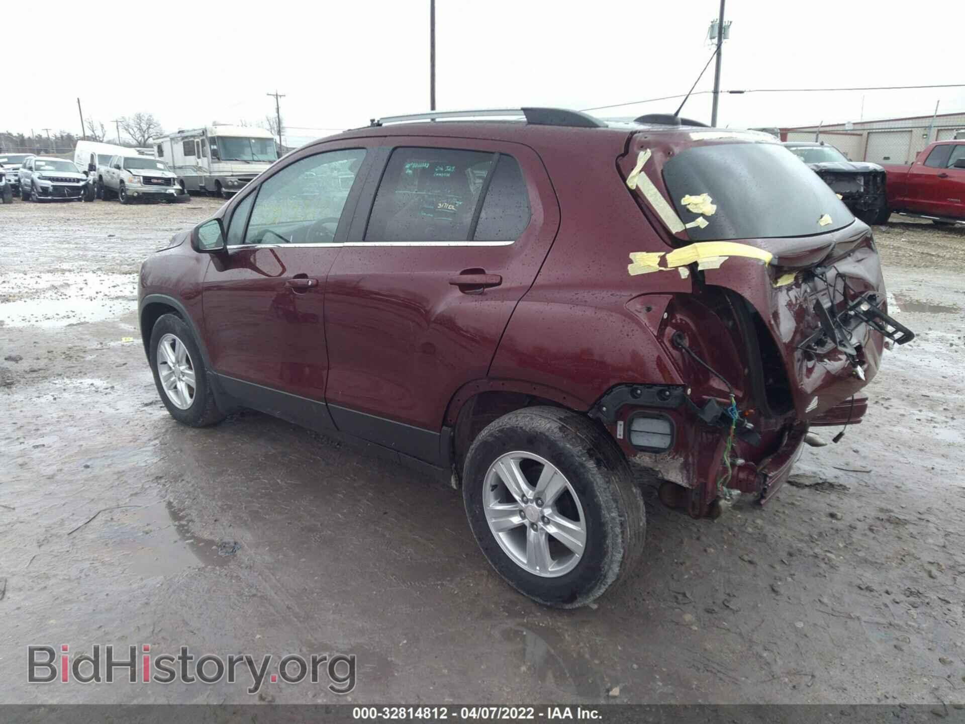 2016 CHEVROLET TRAX - VIN: 3GNCJLSB1GL255383 - Фото 3