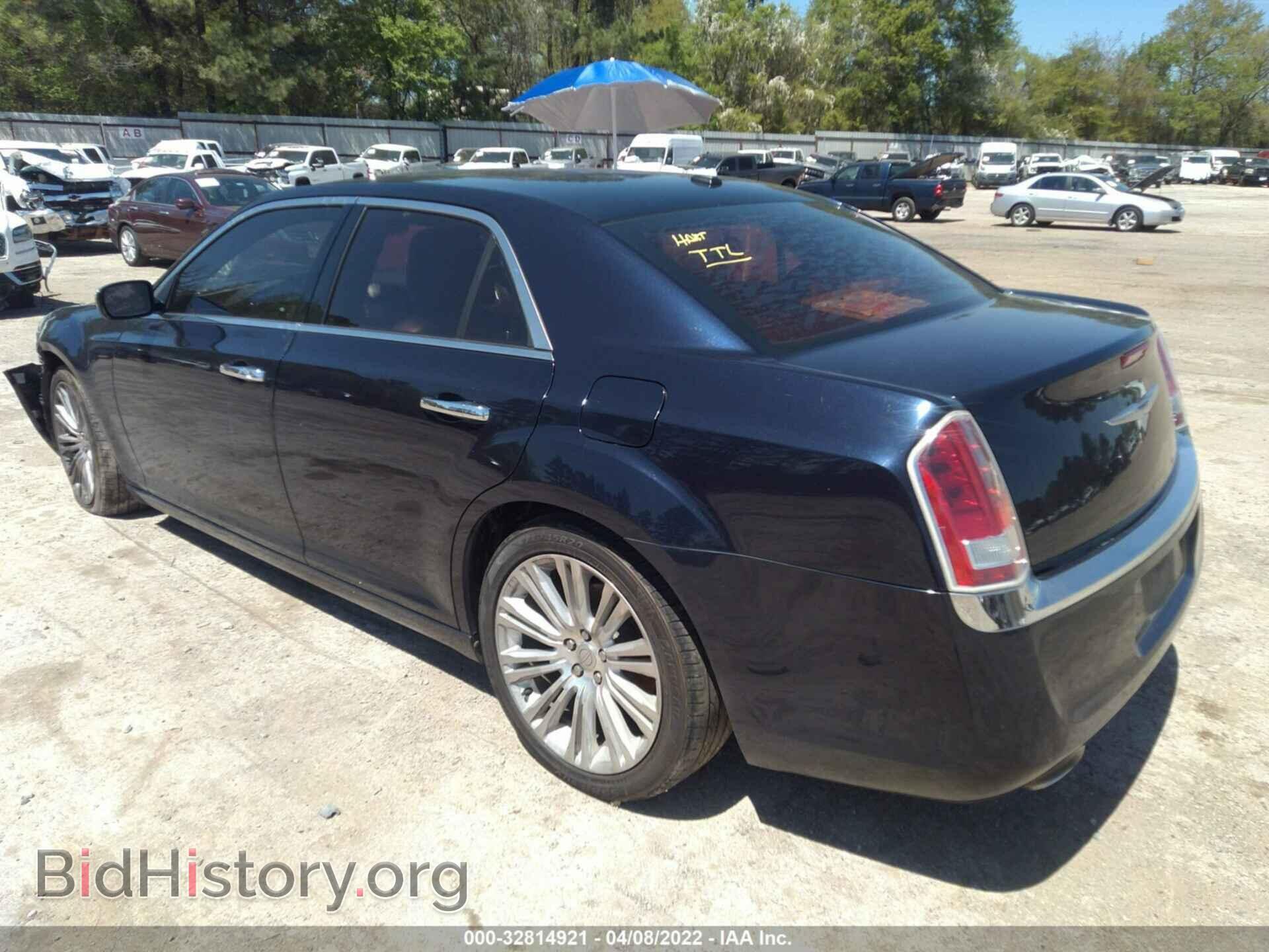 2012 CHRYSLER 300 - VIN: 2C3CCACG9CH135064 - Фото 3