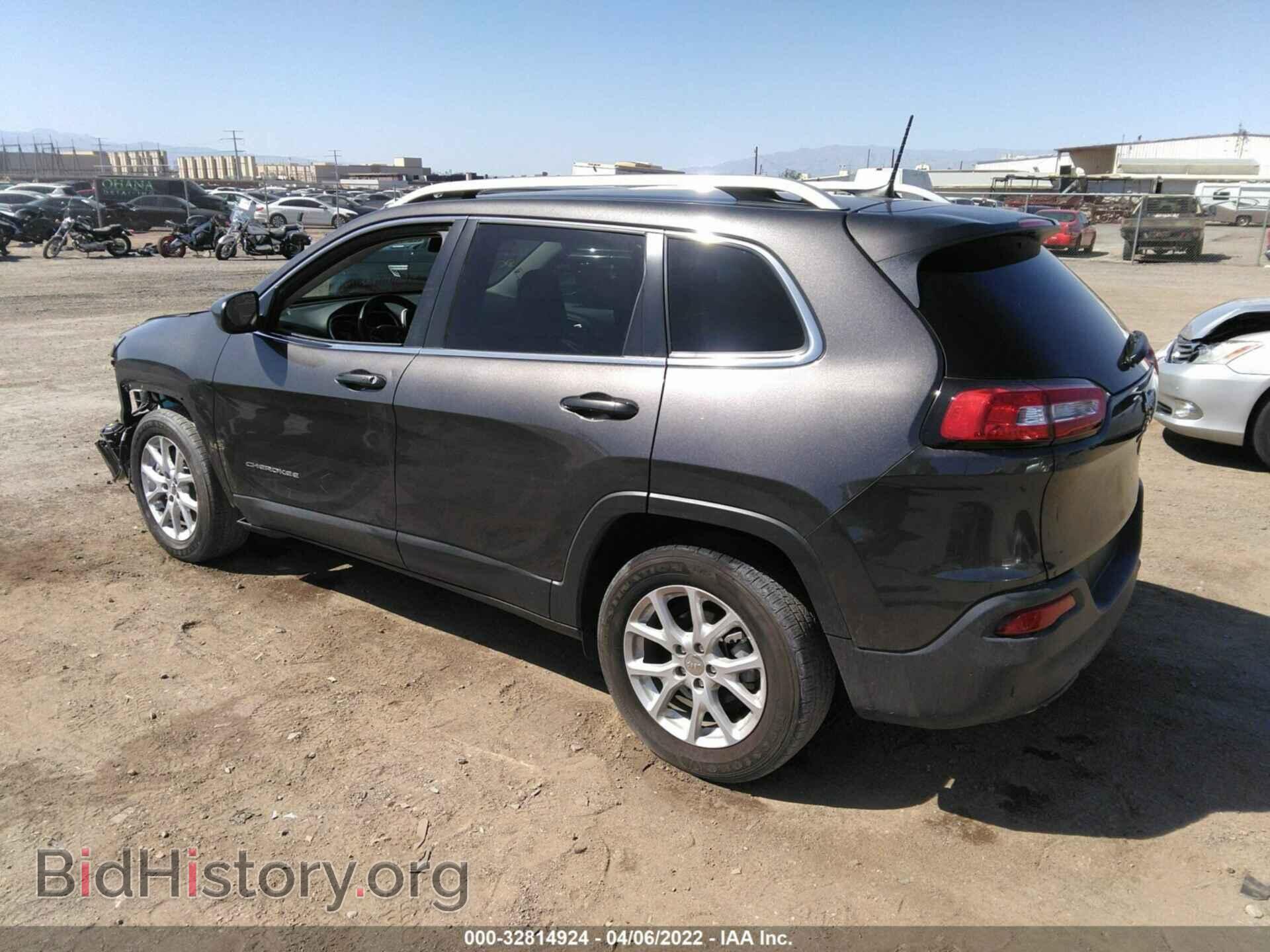 2018 JEEP CHEROKEE - VIN: 1C4PJLLB0JD561819 - Фото 3