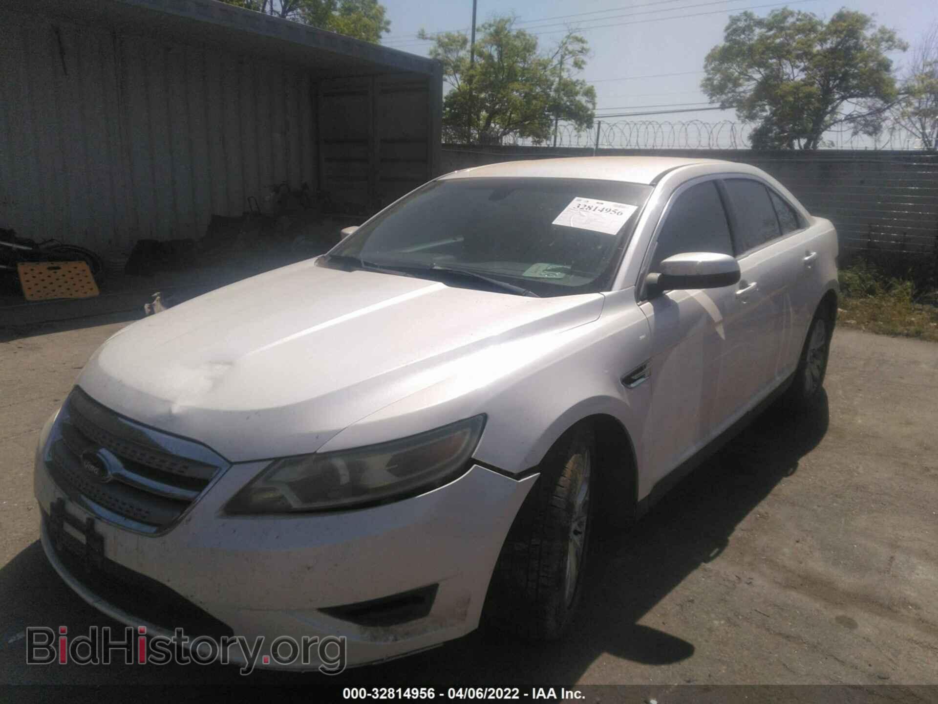2010 FORD TAURUS - VIN: 1FAHP2EW6AG120410 - Фото 2