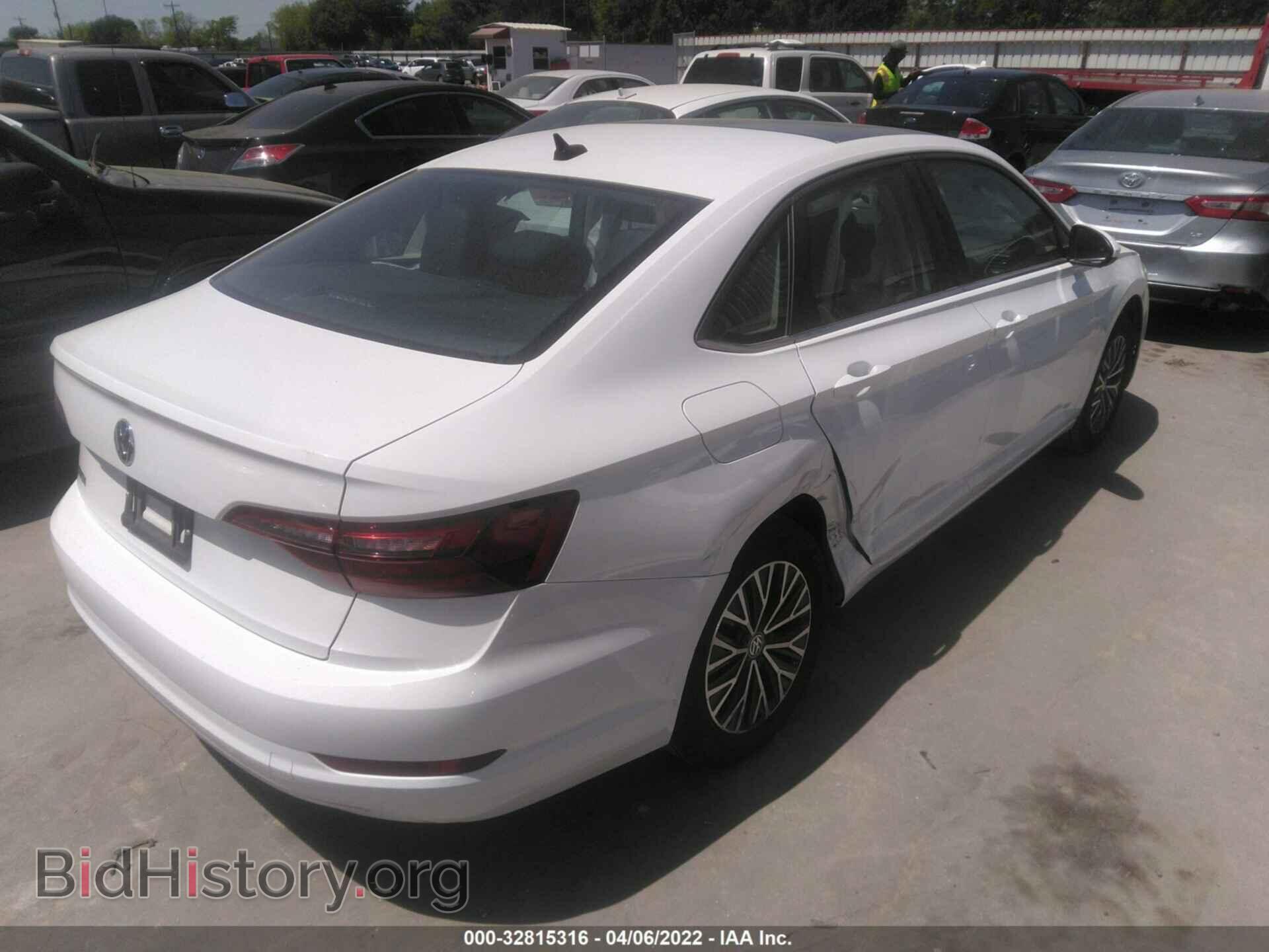 2020 VOLKSWAGEN JETTA - VIN: 3VWCB7BU7LM022012 - Фото 4