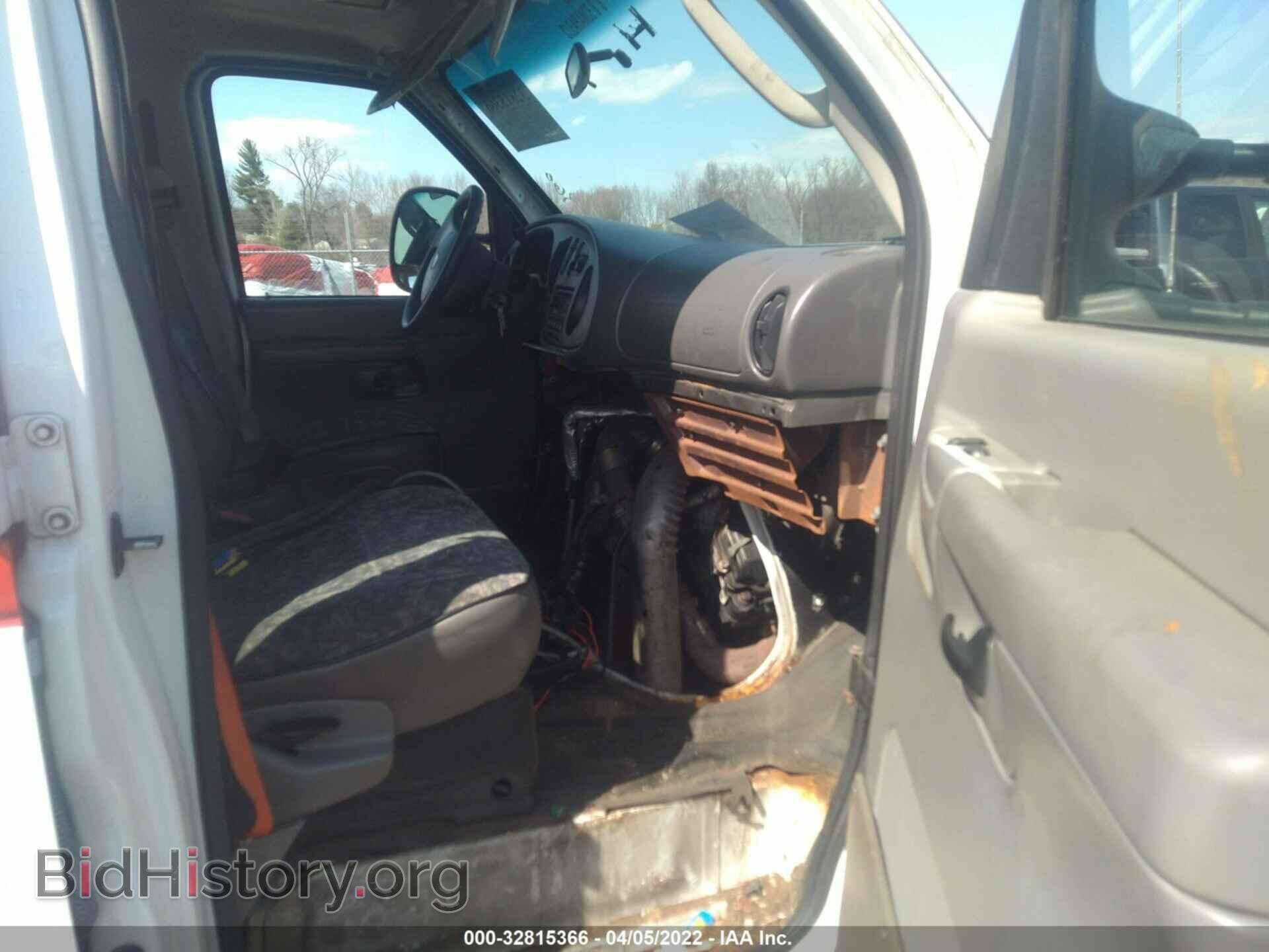 2007 FORD ECONOLINE CARGO VAN - VIN: 1FDSS34P47DA31844 - Фото 5