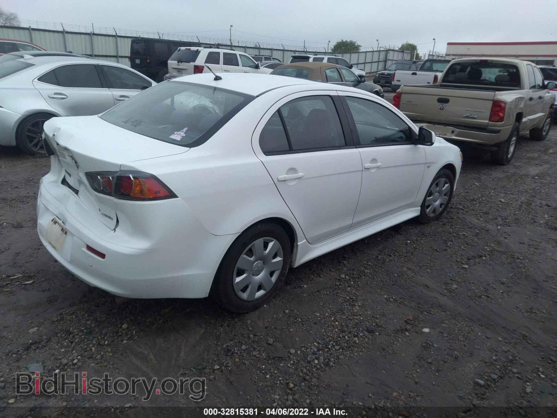 2011 MITSUBISHI LANCER - VIN: JA32U2FU2BU017752 - Фото 4