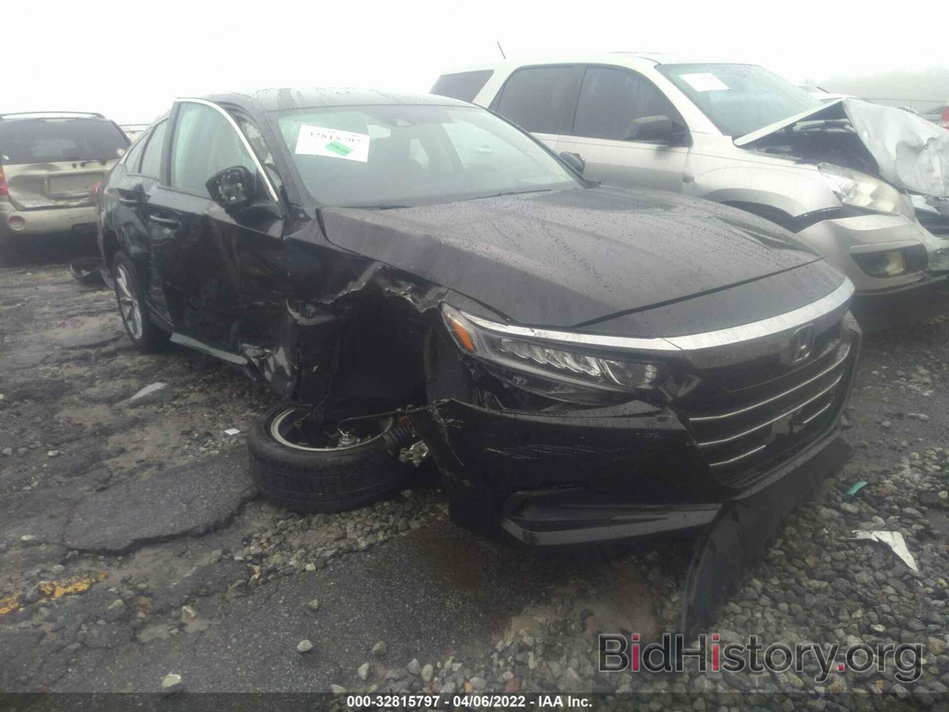 Photo 1HGCV1F16MA031520 - HONDA ACCORD SEDAN 2021