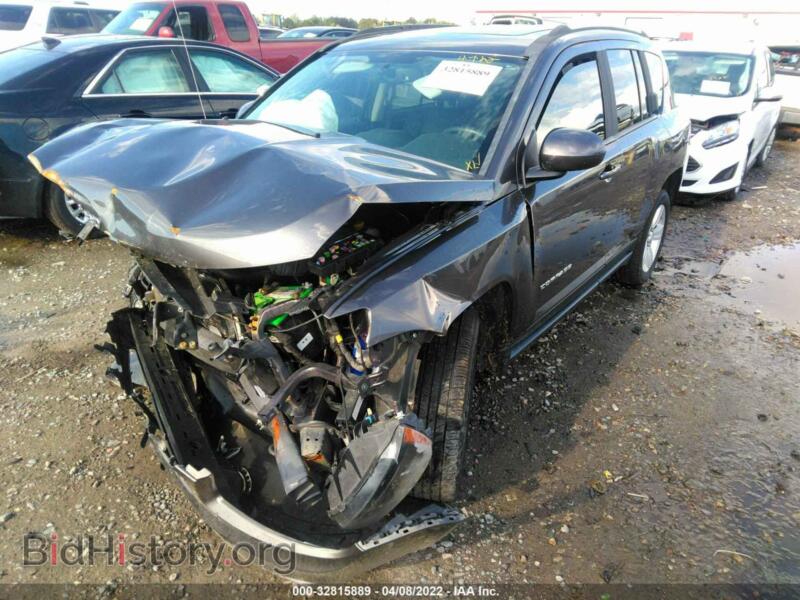 2015 Jeep COMPASS (VIN 1C4NJCEA7FD362172) — photo 2 of 11