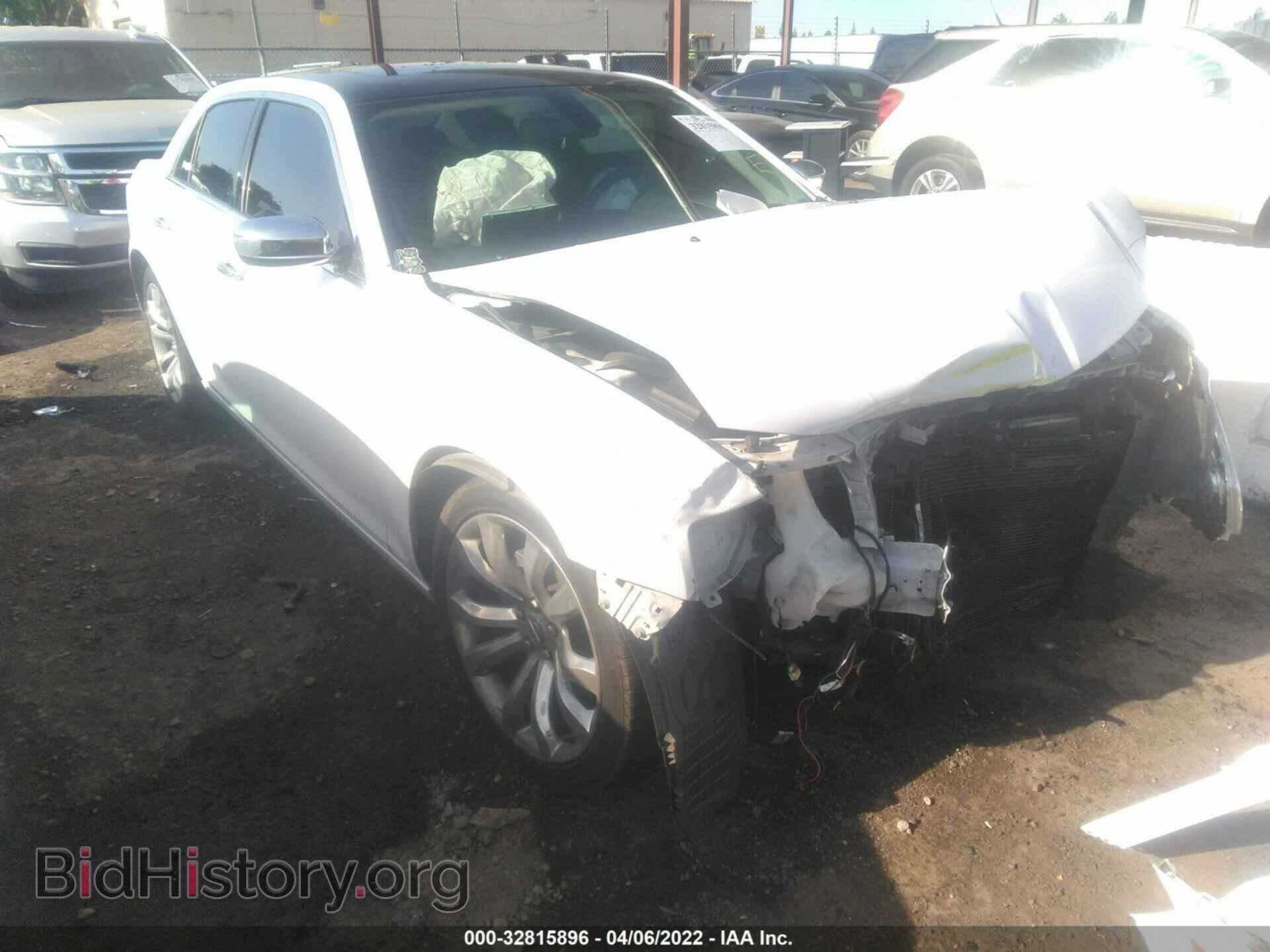 Photo 2C3CCAEG2KH555809 - CHRYSLER 300 2019