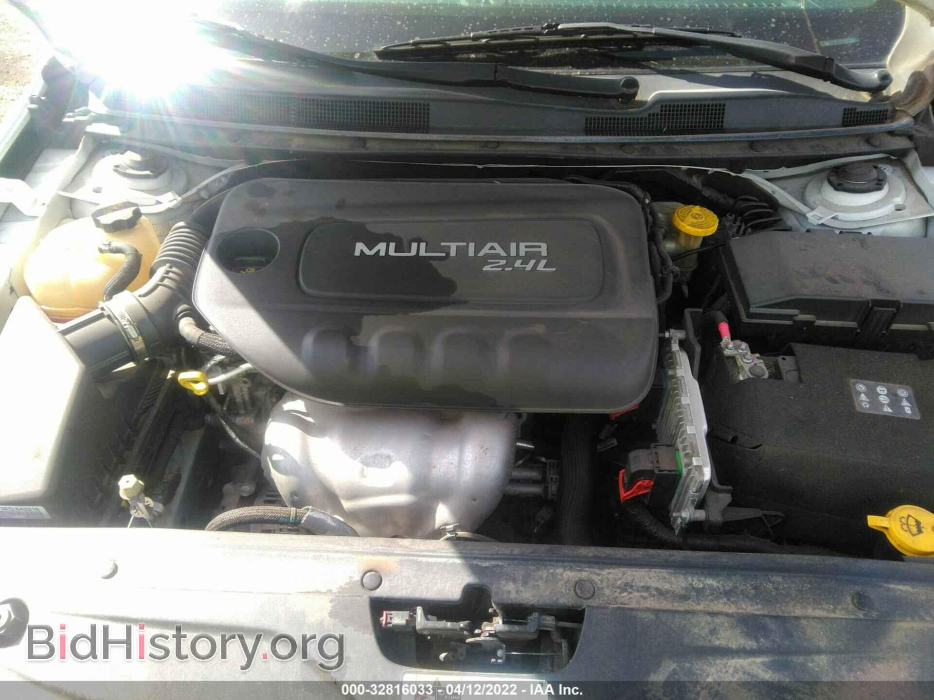 2015 CHRYSLER 200 - VIN: 1C3CCCBB8FN605002 - Photo 10