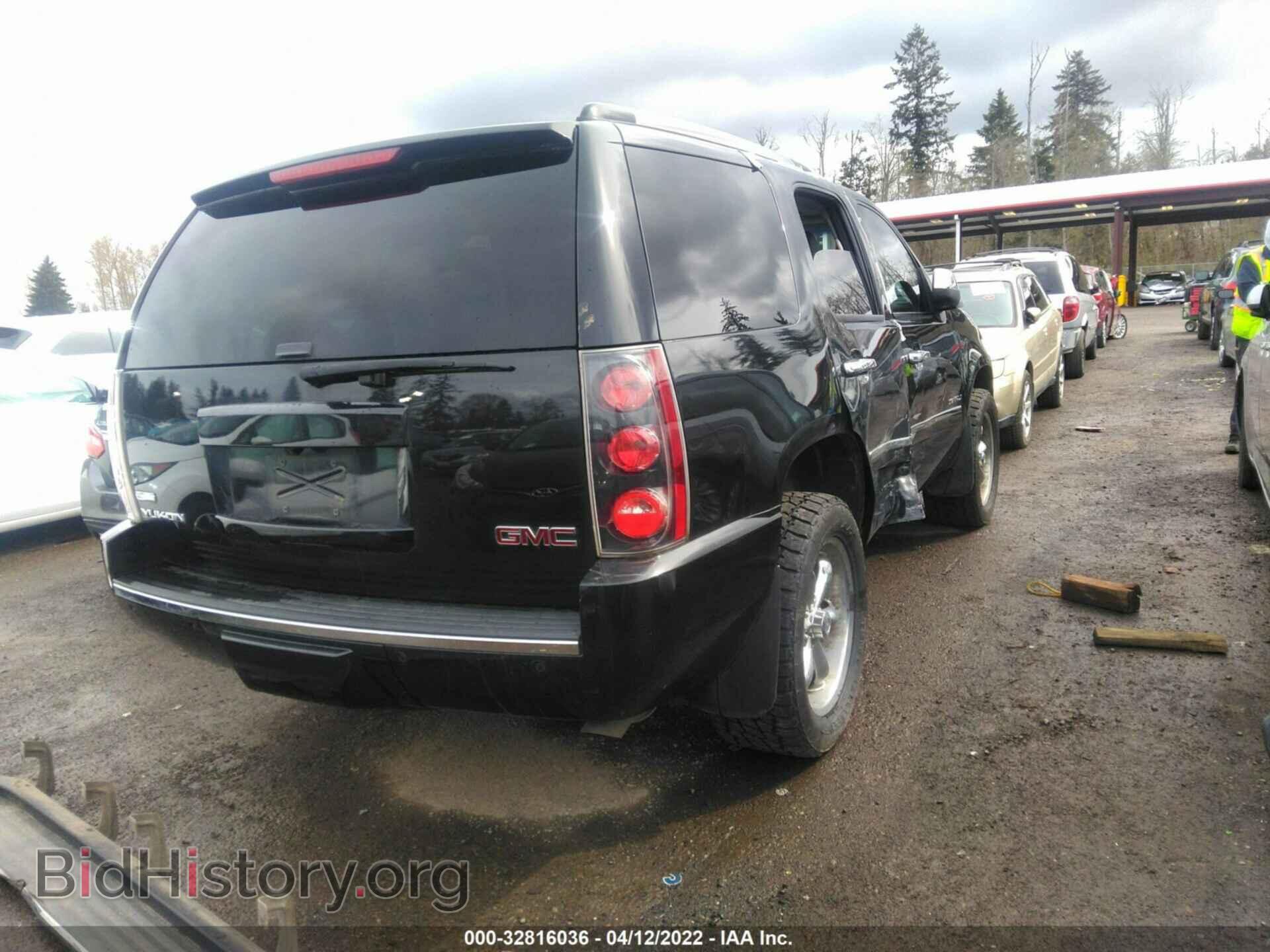 2011 GMC YUKON - VIN: 1GKS2EEF8BR353196 - Фото 4